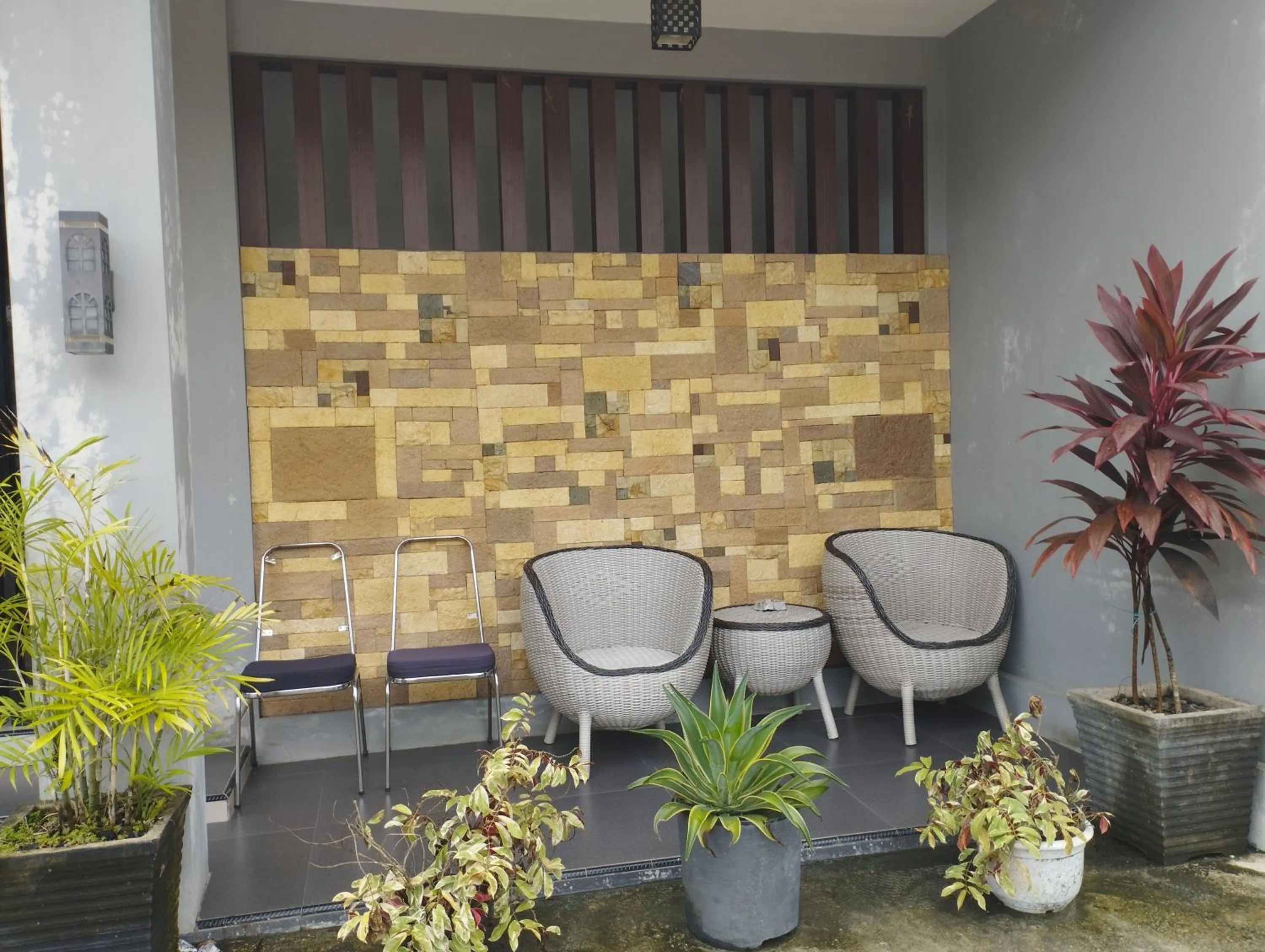 Lobby or reception in Hotel O Azwa Gh Katingan Near Lapangan Sepak Bola Pegatan Hilir