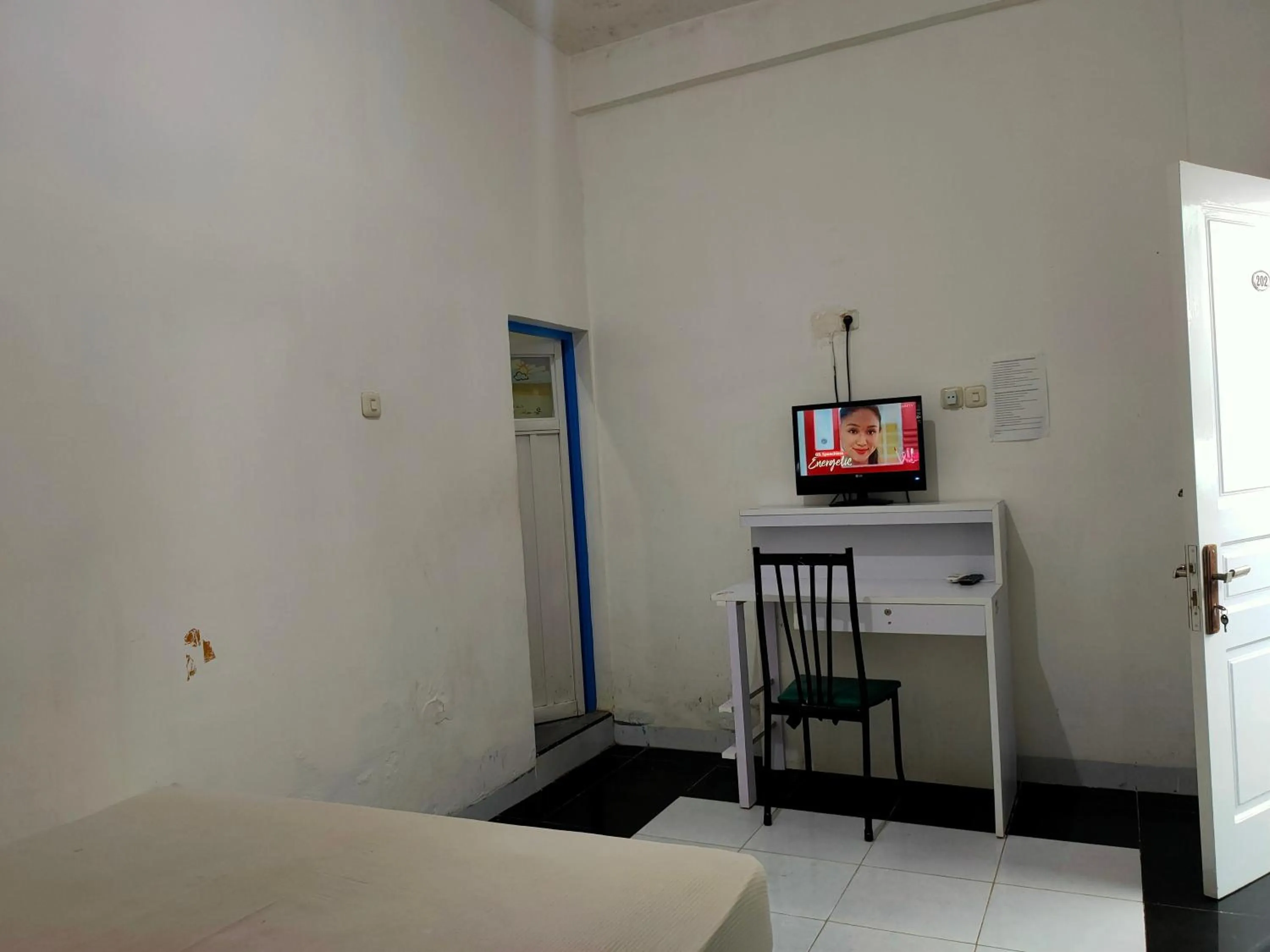 Bedroom, Bed in Hotel O Azwa Gh Katingan Near Lapangan Sepak Bola Pegatan Hilir