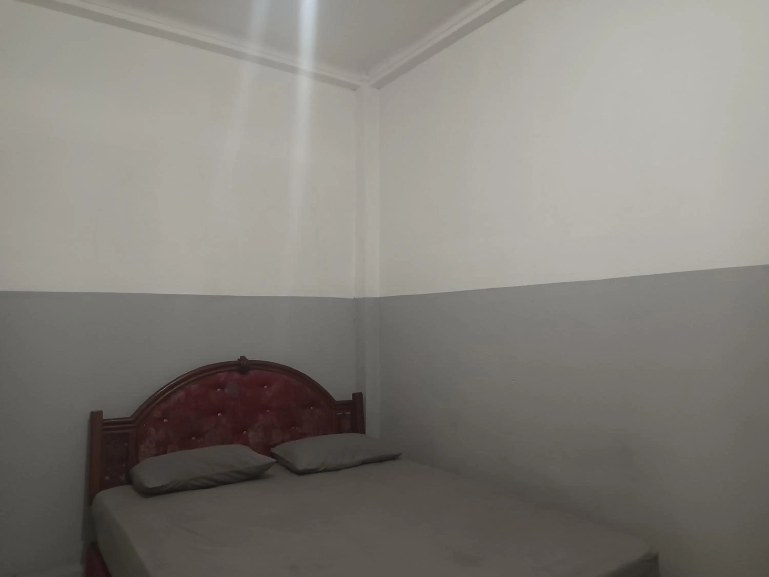 Bedroom, Bed in OYO 93090 Multi Plus Inn