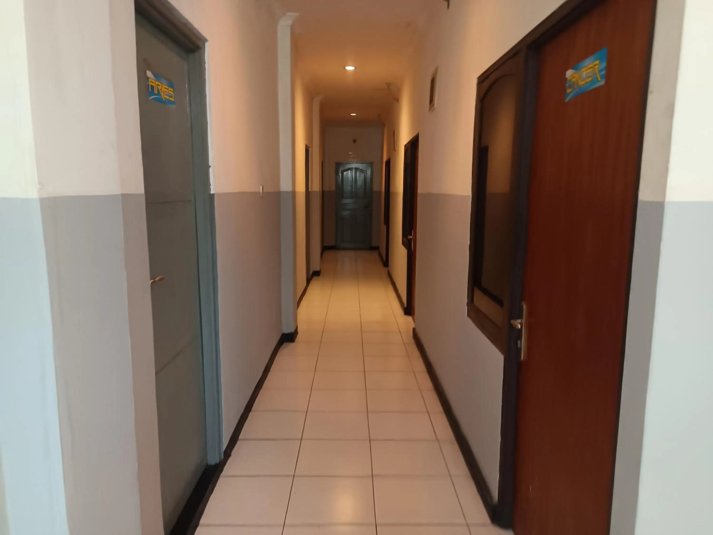 Lobby or reception in OYO 93090 Multi Plus Inn