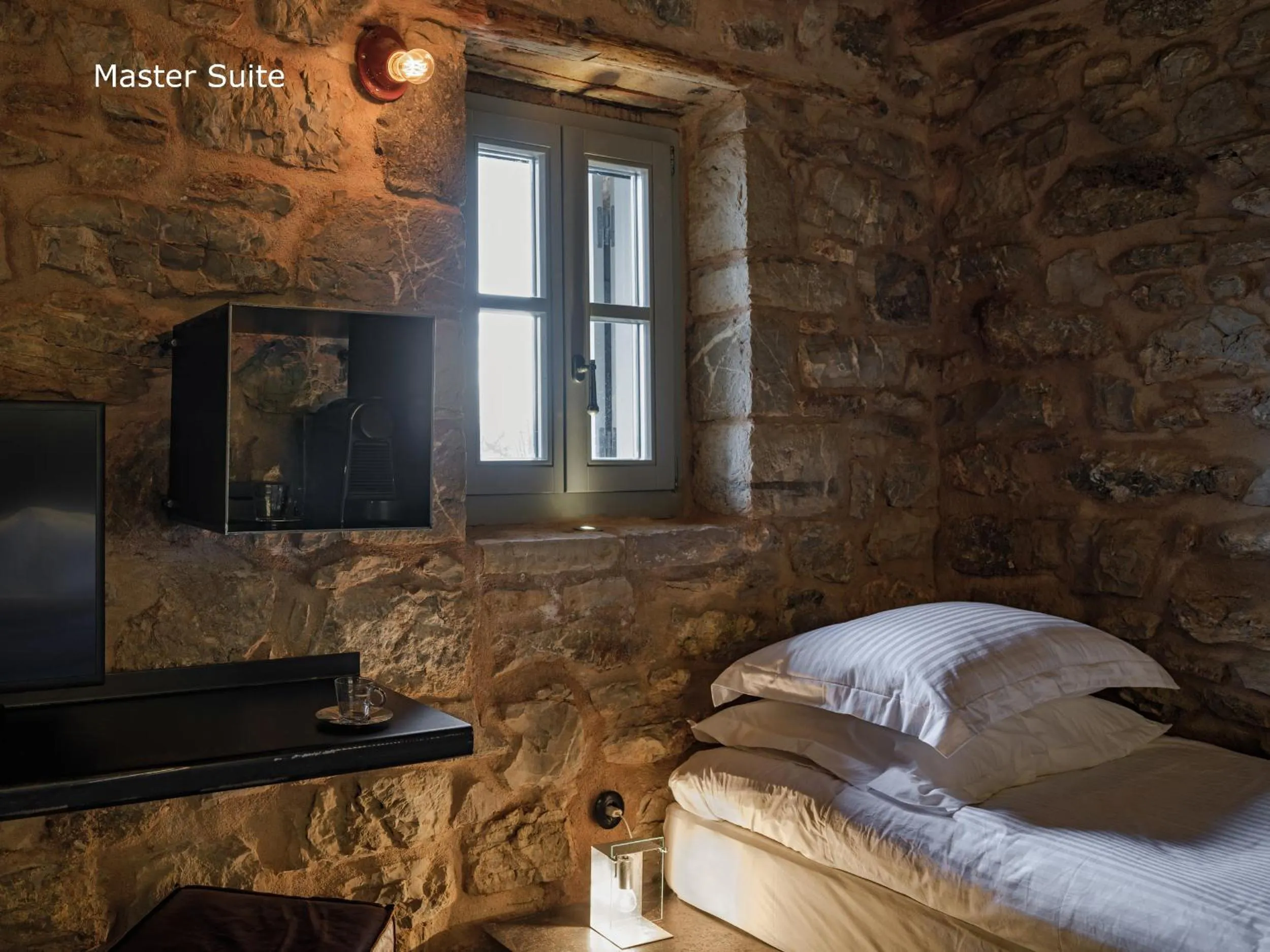 Bedroom, Bed in Moreas Peak Lodge