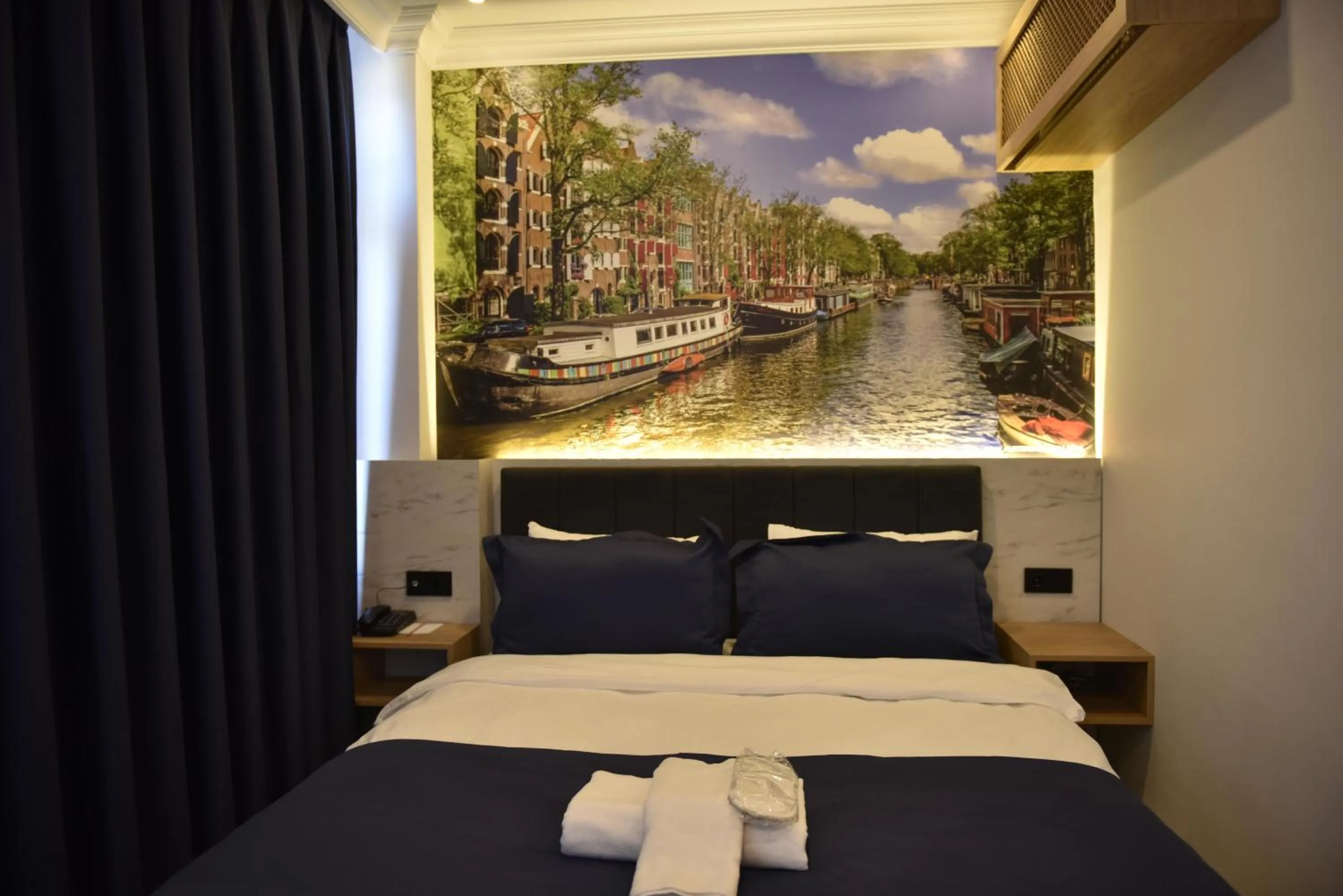 View (from property/room), Bed in Bella Otel Mudanya