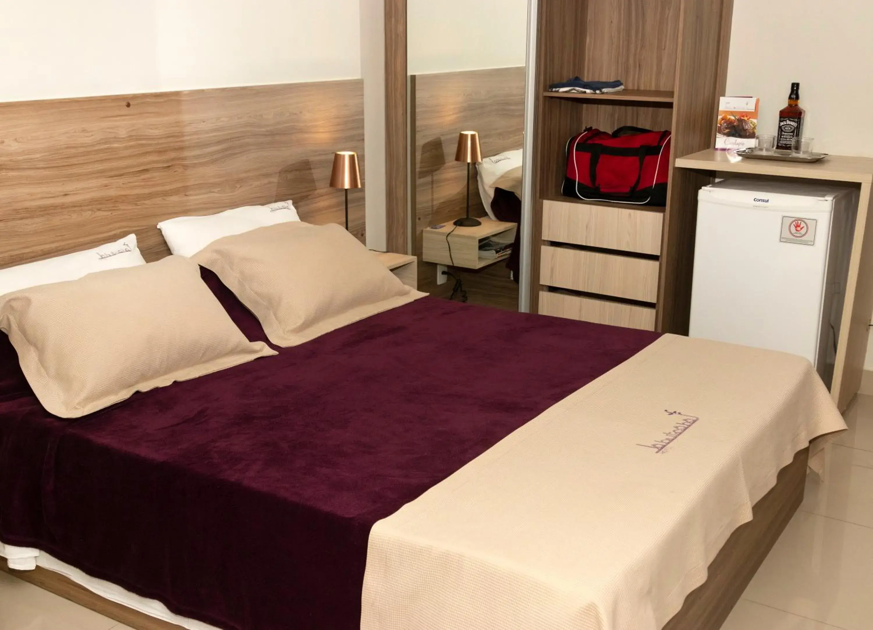 Double Room with one double bed- Disability Access in Hotel Jabuticaba Expo Center Norte Double Room with one double bed- Disability Access in Hotel Jabuticaba Expo Center Norte