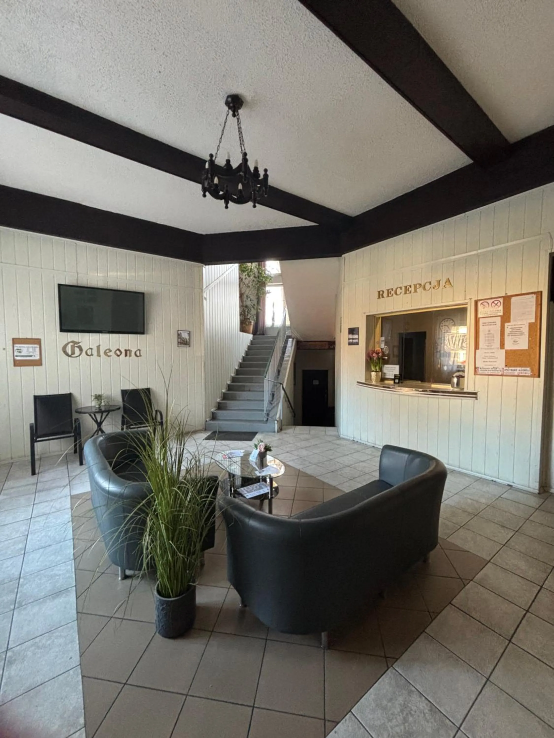 Lobby or reception in Galeona - Hotel turystyczny