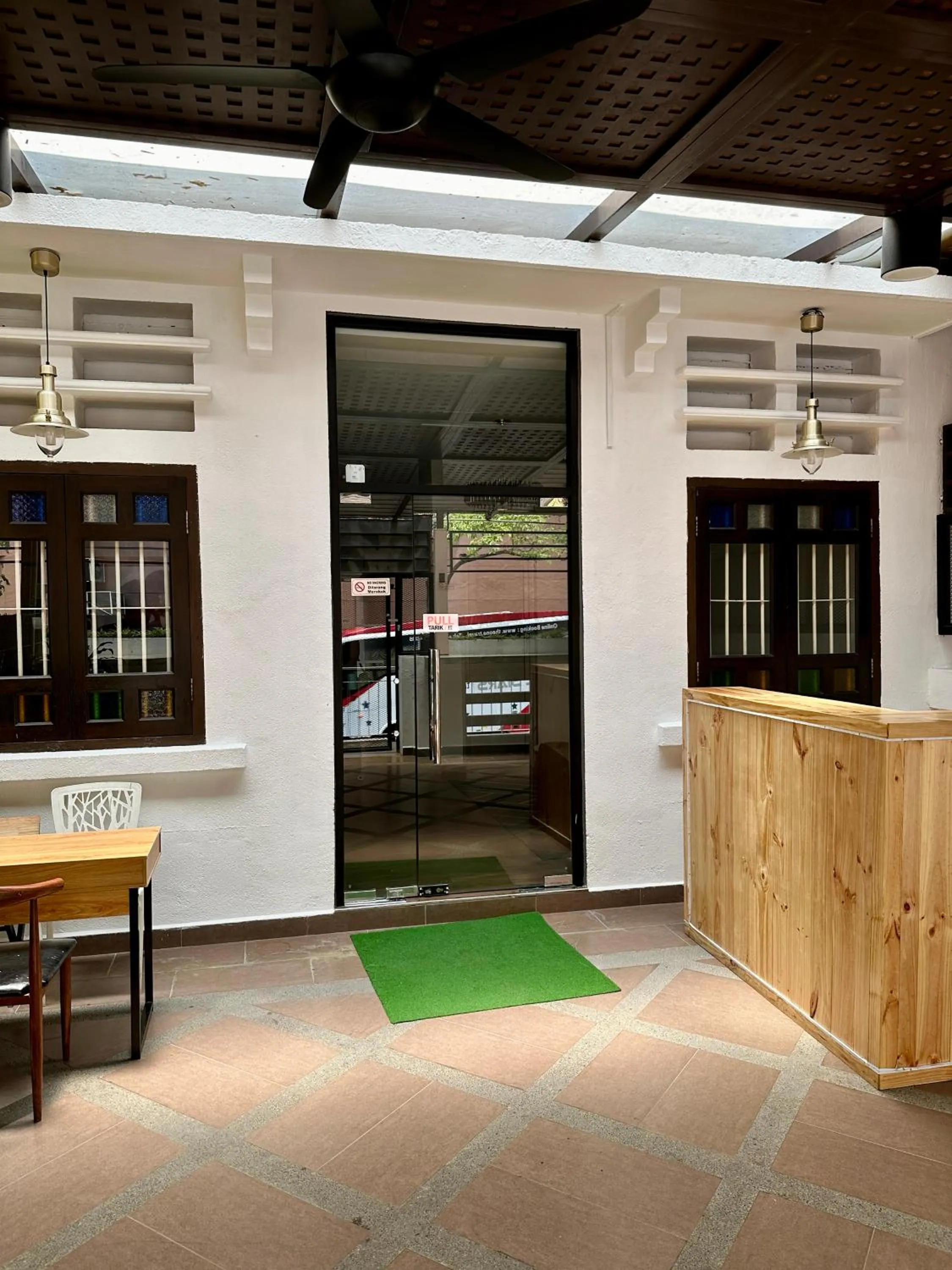 Facade/entrance in Hotel Arba