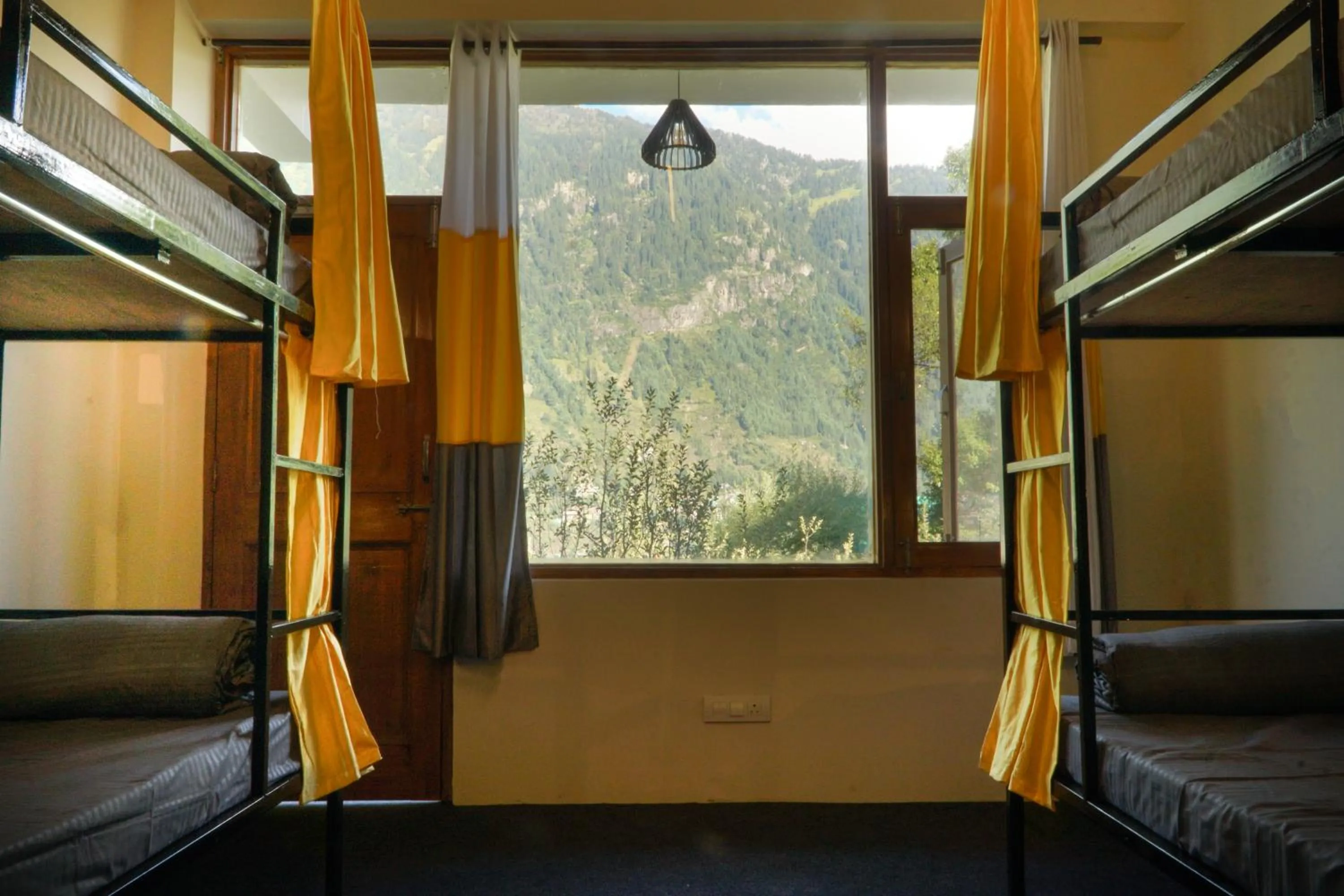 Bedroom in Firefly Hostel