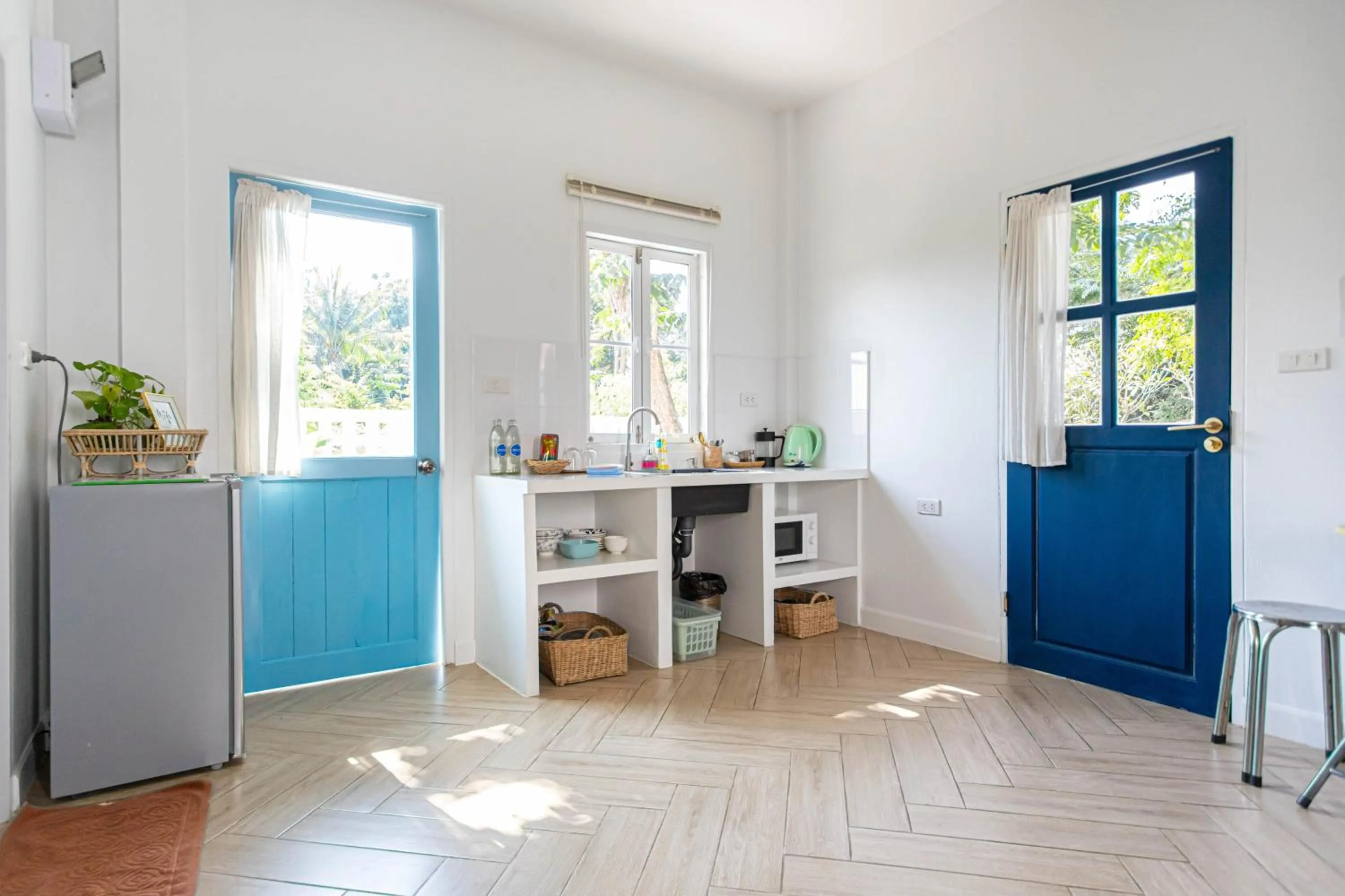 Kitchen or kitchenette in Vawa Guesthouse