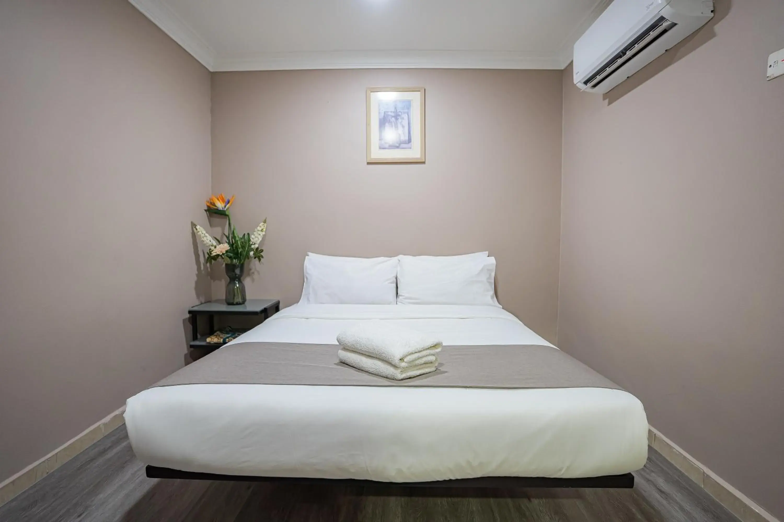 Superior Queen Room in HOTEL 28 RAPID Superior Queen Room in HOTEL 28 RAPID