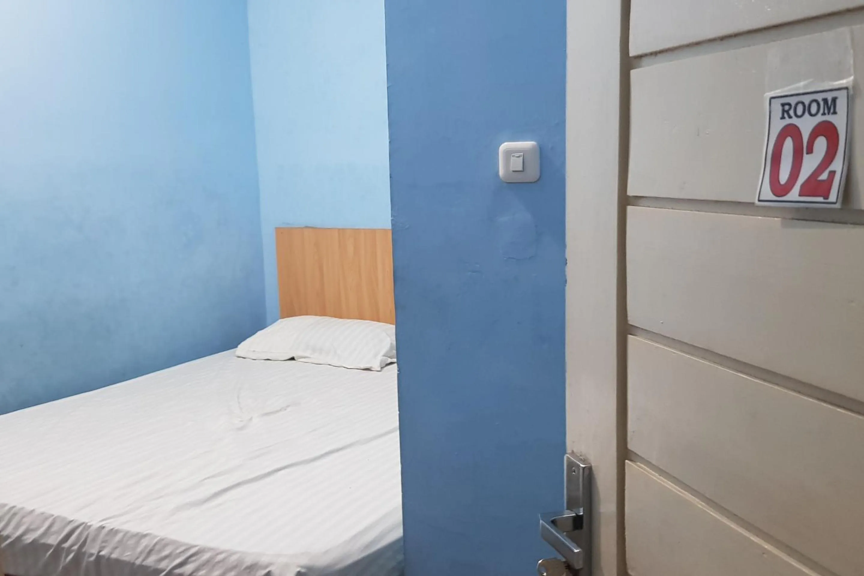 Bedroom, Bed in Hotel O Cempaka Syariah