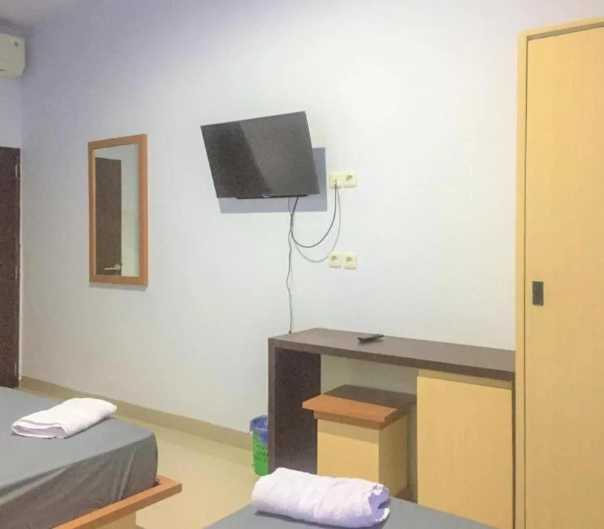 Bedroom, Bed in OYO 93169 Bnb Homestay