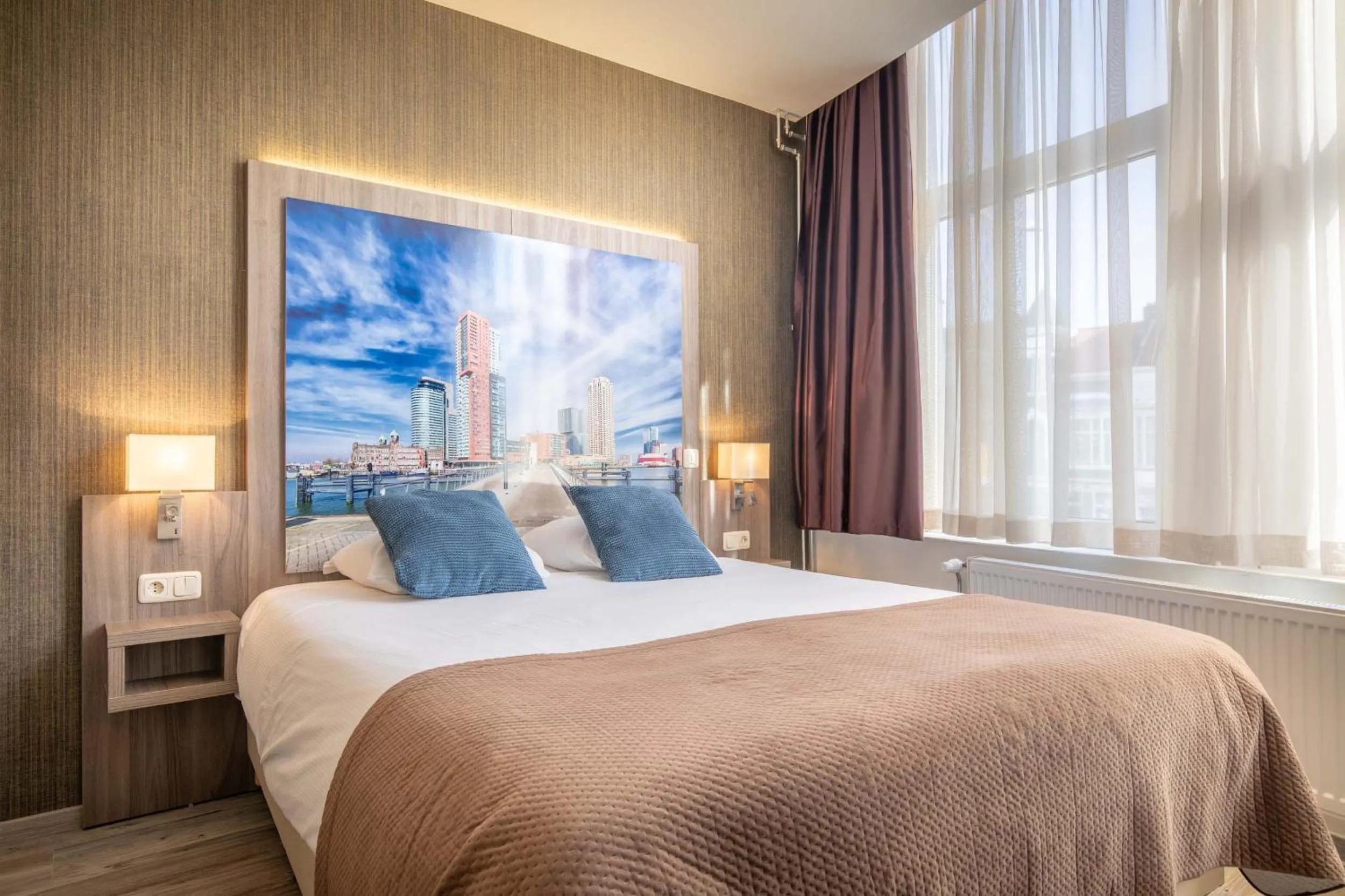 Bed in Boutique Hotel Milano Rotterdam-Centre