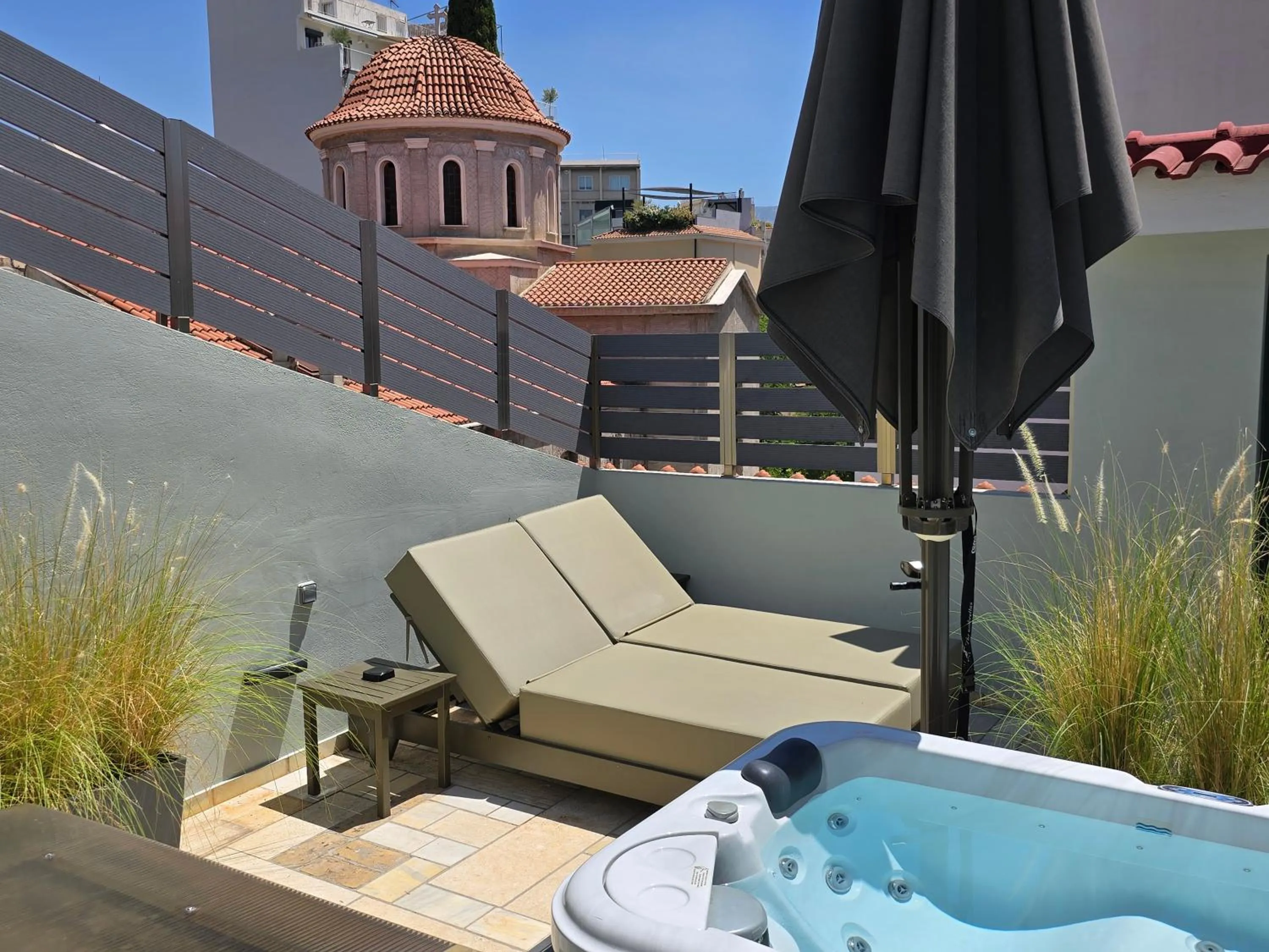 Day in MEDLEY Conceptual Living & Spa