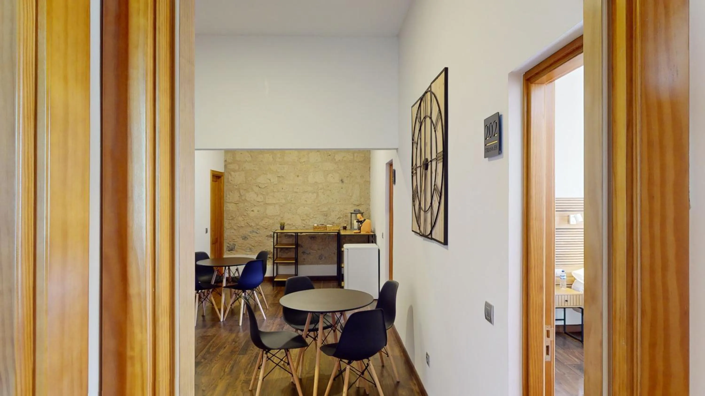 Living room in Triana Rooms EH