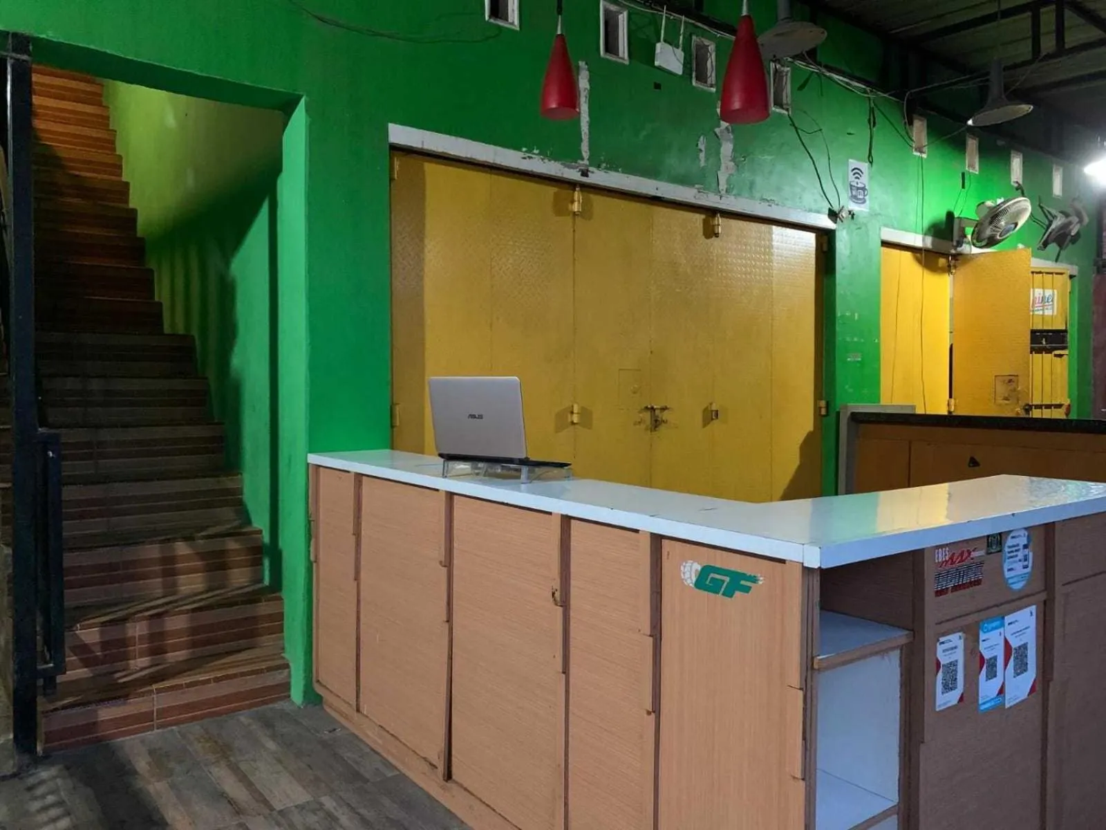 Lobby or reception in Hotel O Nur Homestay Syariah