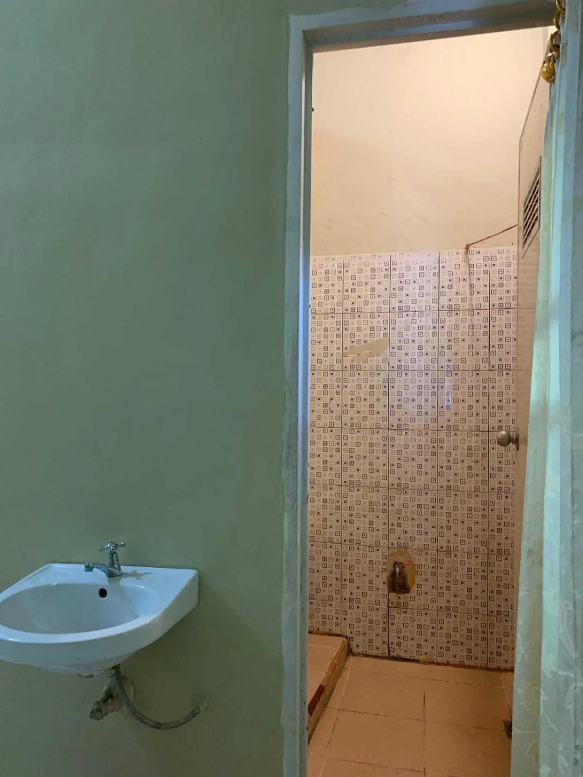 Bathroom in Hotel O Nur Homestay Syariah