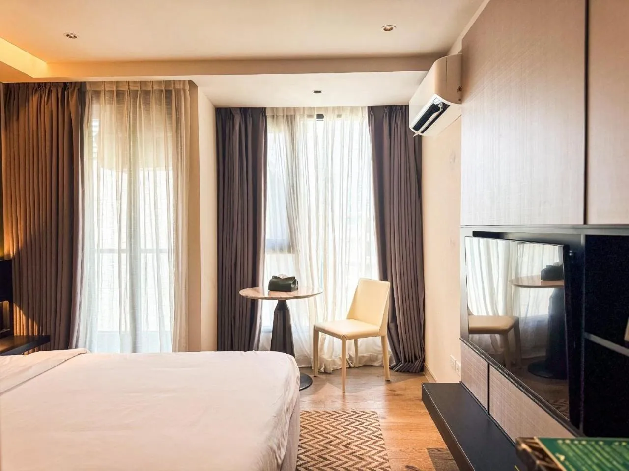 TV and multimedia, Bed in Cha Chiangmai Luxury