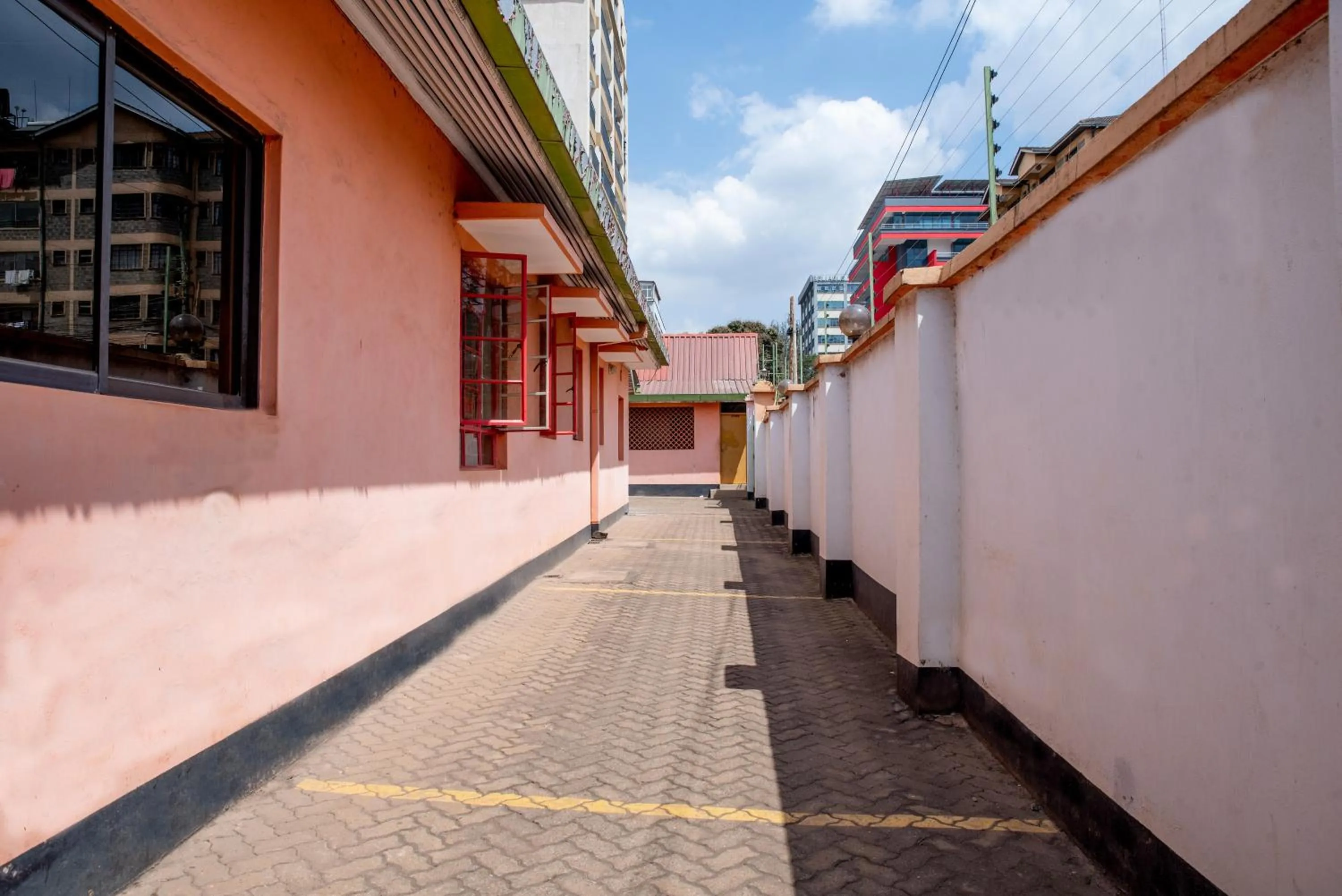 Property building in Jupiter Guest House - Parklands