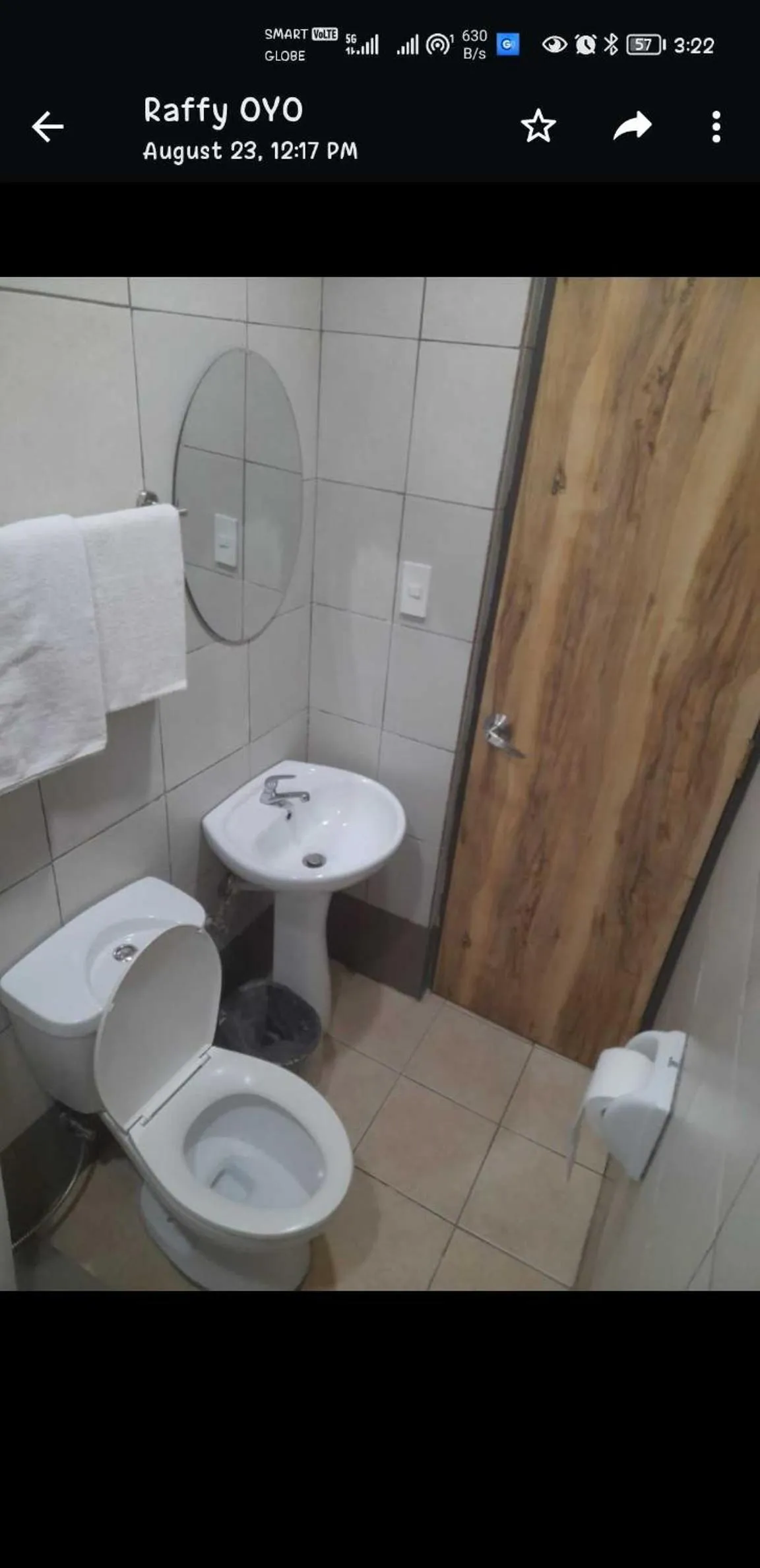 Bathroom in OYO 1011 First Hotel