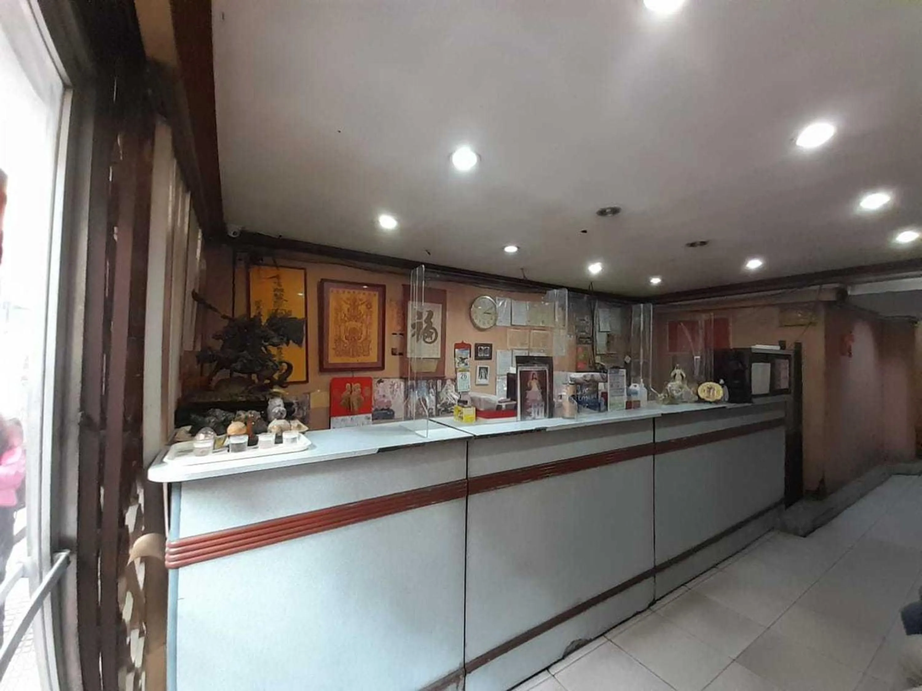 Lobby or reception in OYO 1011 First Hotel