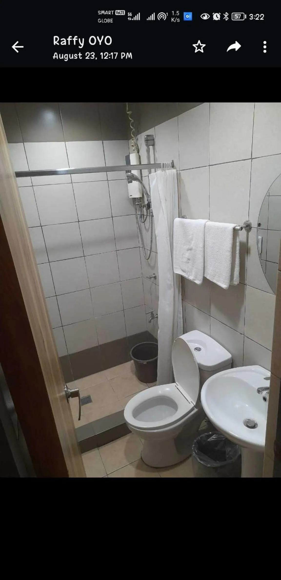 Bathroom in OYO 1011 First Hotel