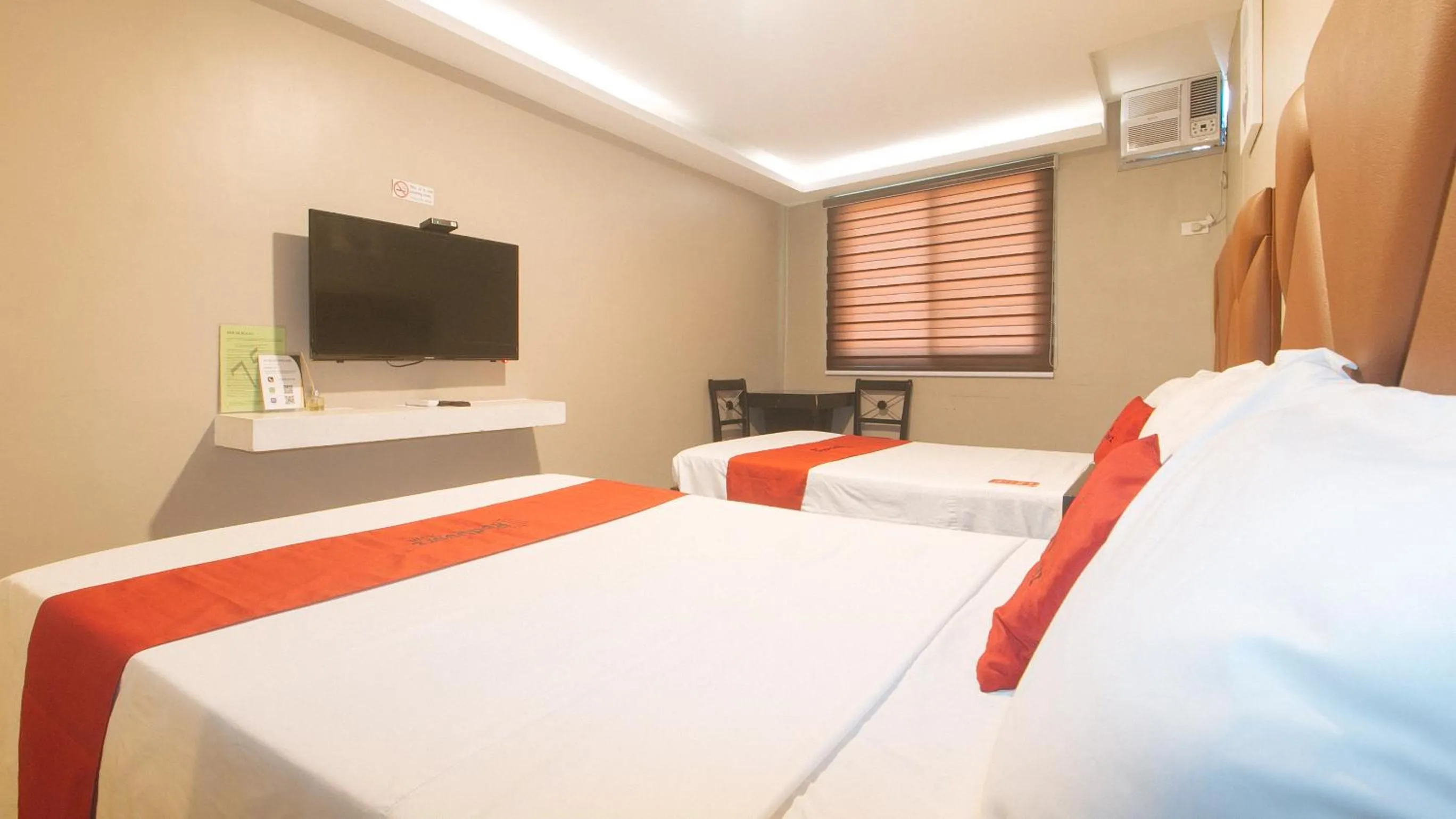Bedroom, Bed in RedDoorz Plus at Seventy Five Inn Near Manila Airport