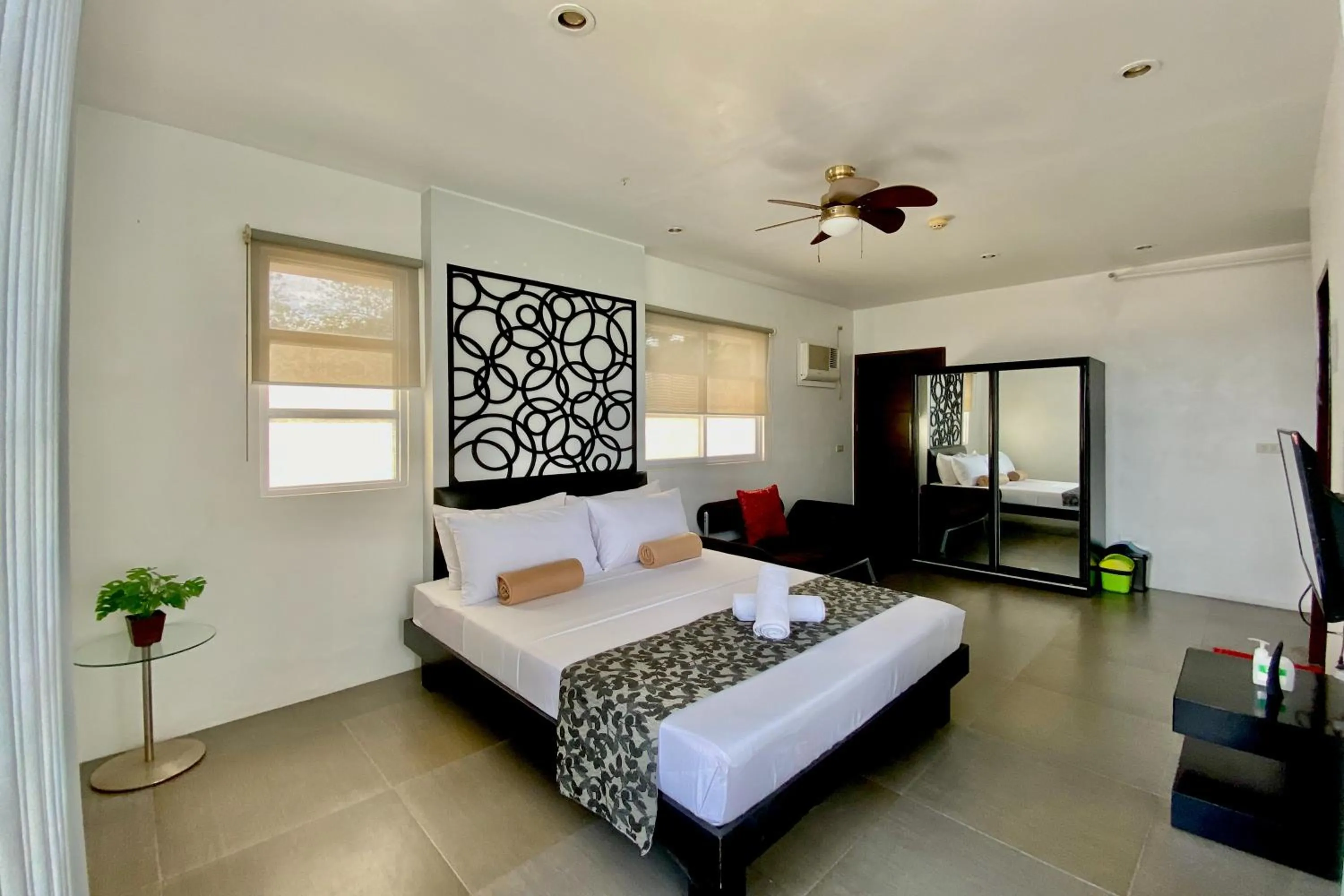 Bed in Micasa Lodge Palawan