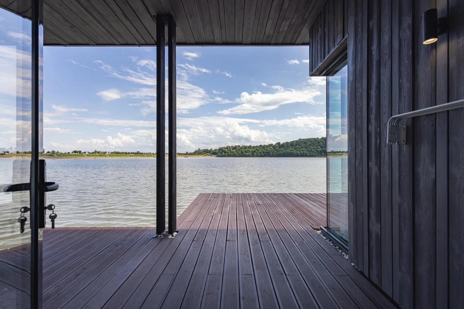 Day in Apart Hotel Kundzuli