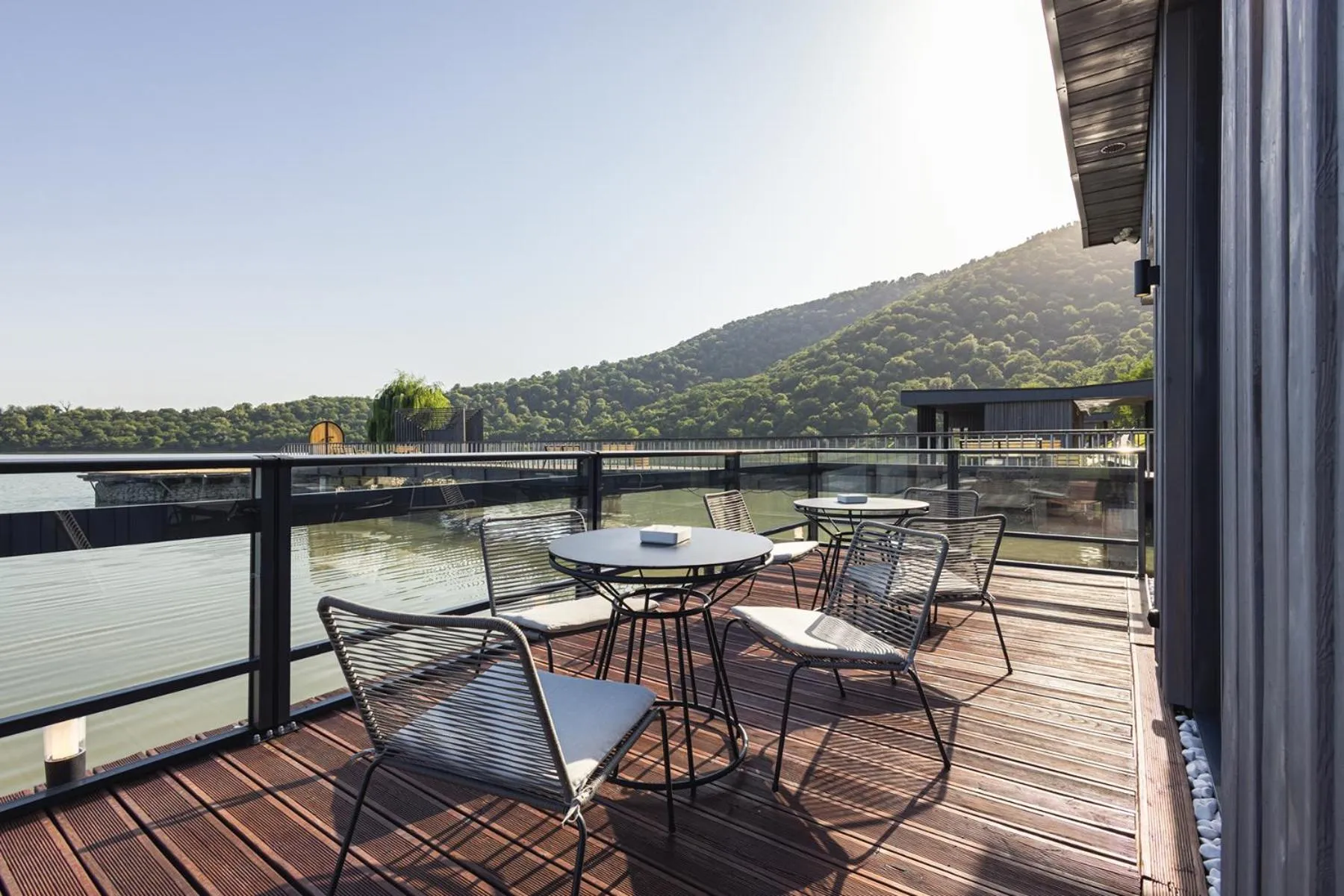 Day in Apart Hotel Kundzuli