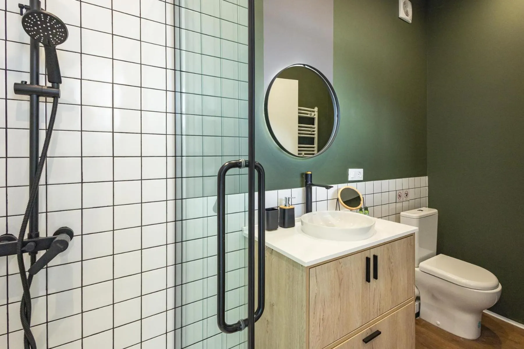 Shower in Apart Hotel Kundzuli