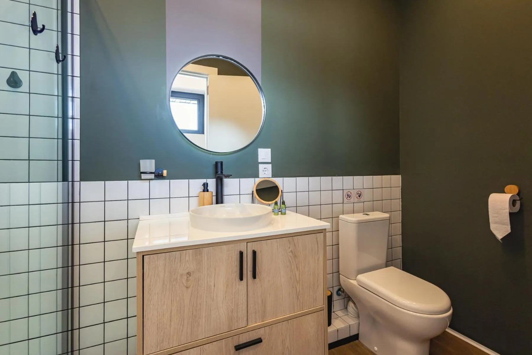 Toilet in Apart Hotel Kundzuli