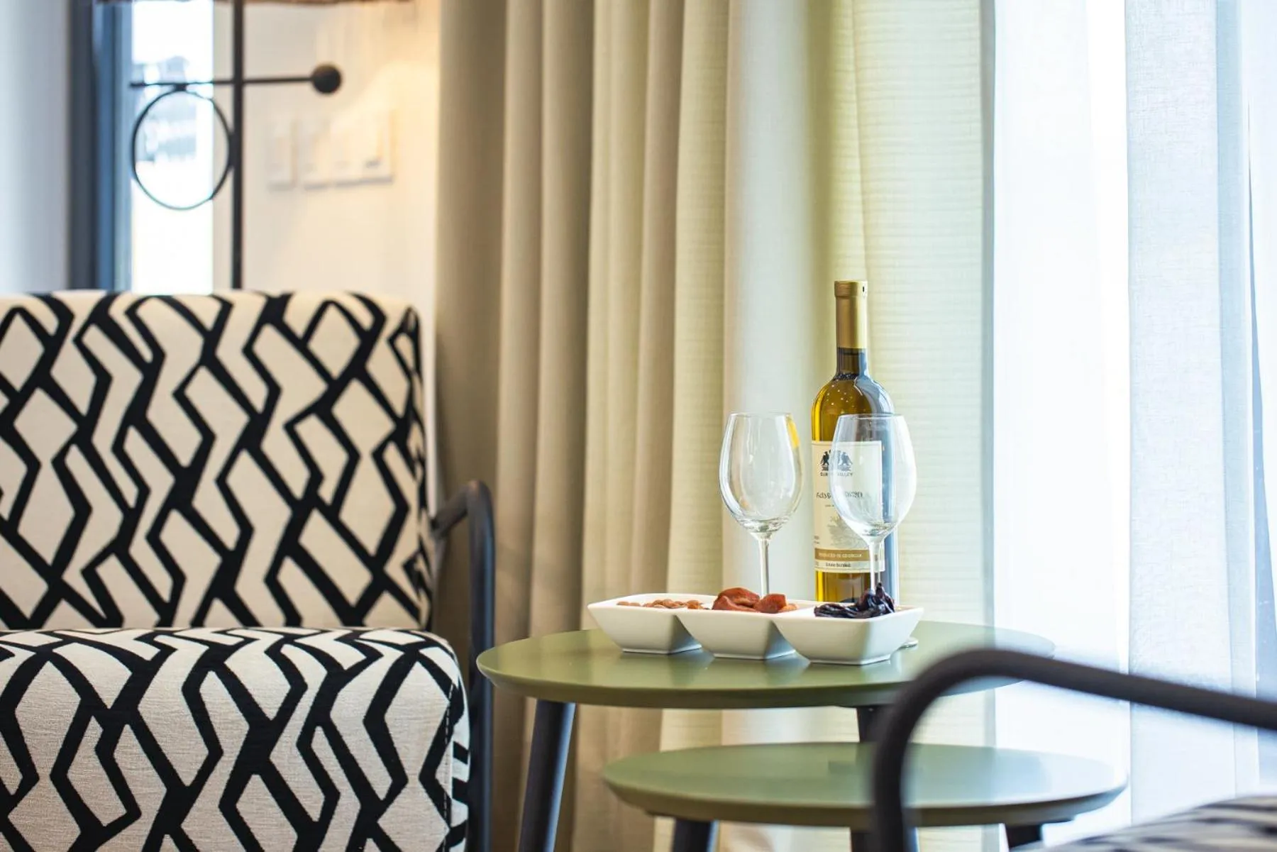 Food and drinks in Apart Hotel Kundzuli