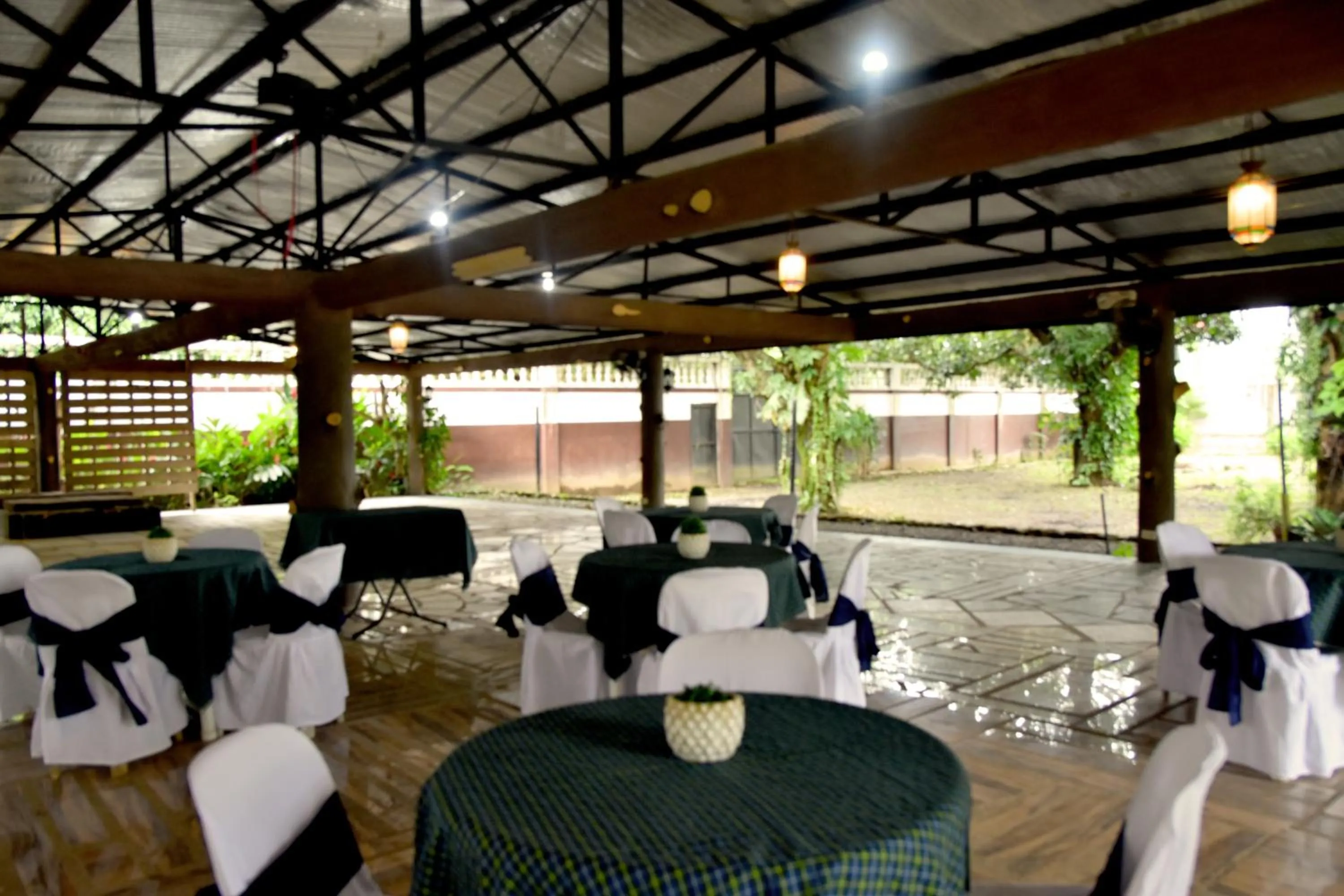 Property building in Isla De Oro Hotel