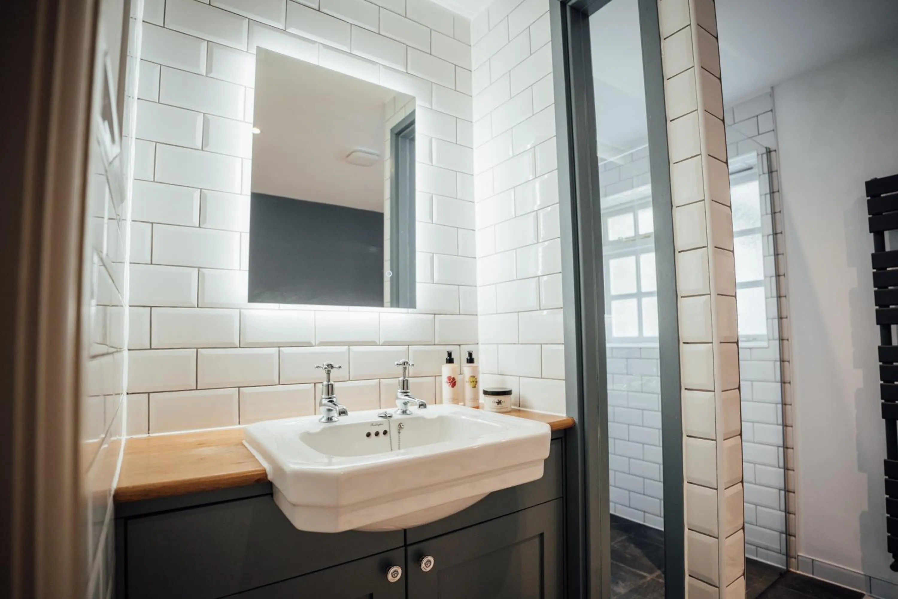 Bathroom in The Farthings Somerset