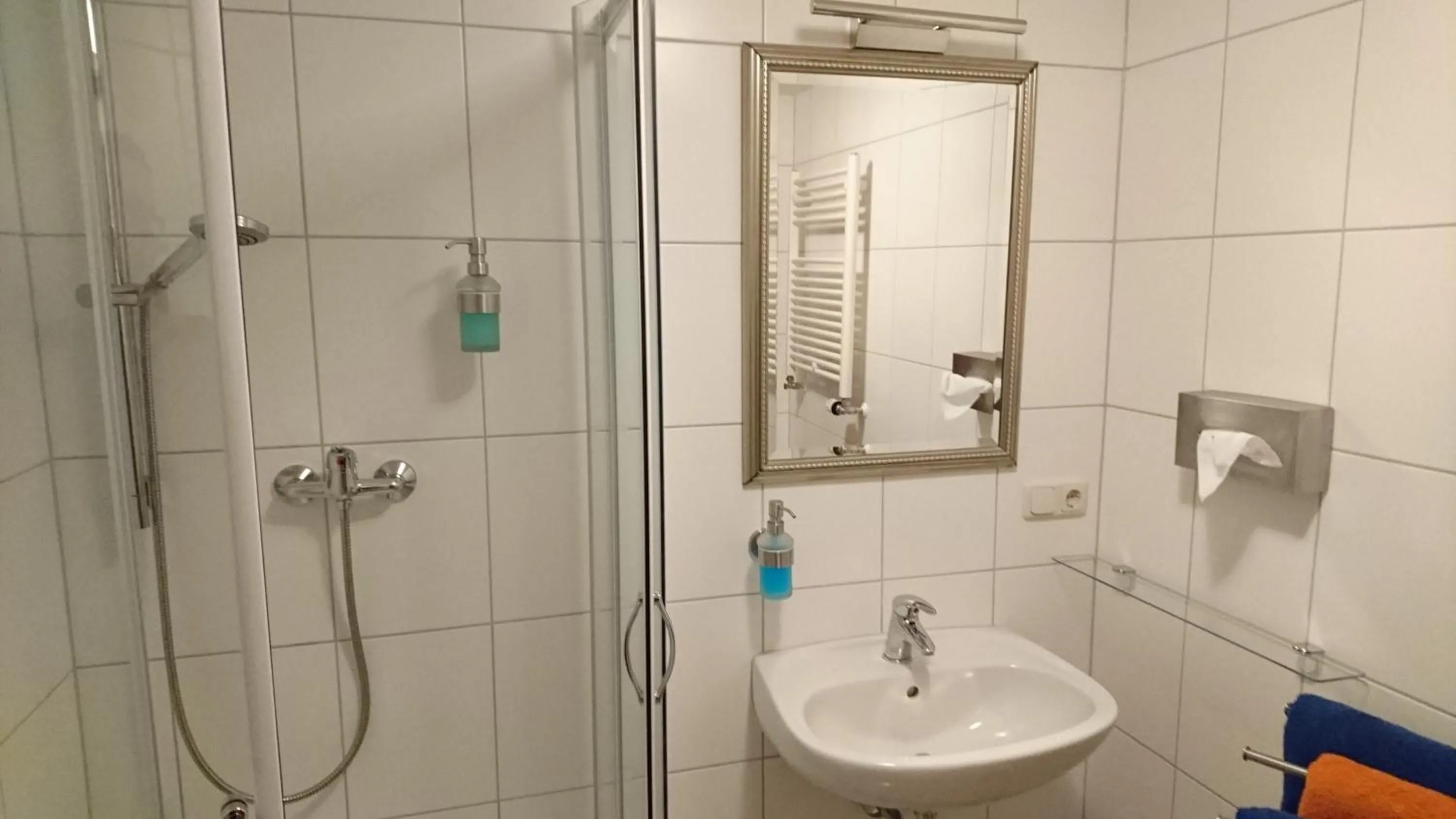 Shower in Hotel Garni Forsthaus Ruhpolding