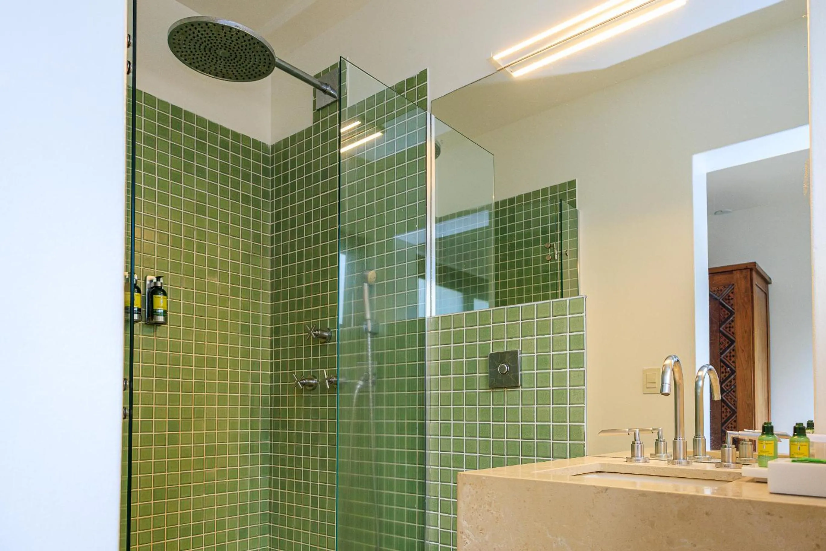 Shower in Campo Bahia Hotel Villas Spa