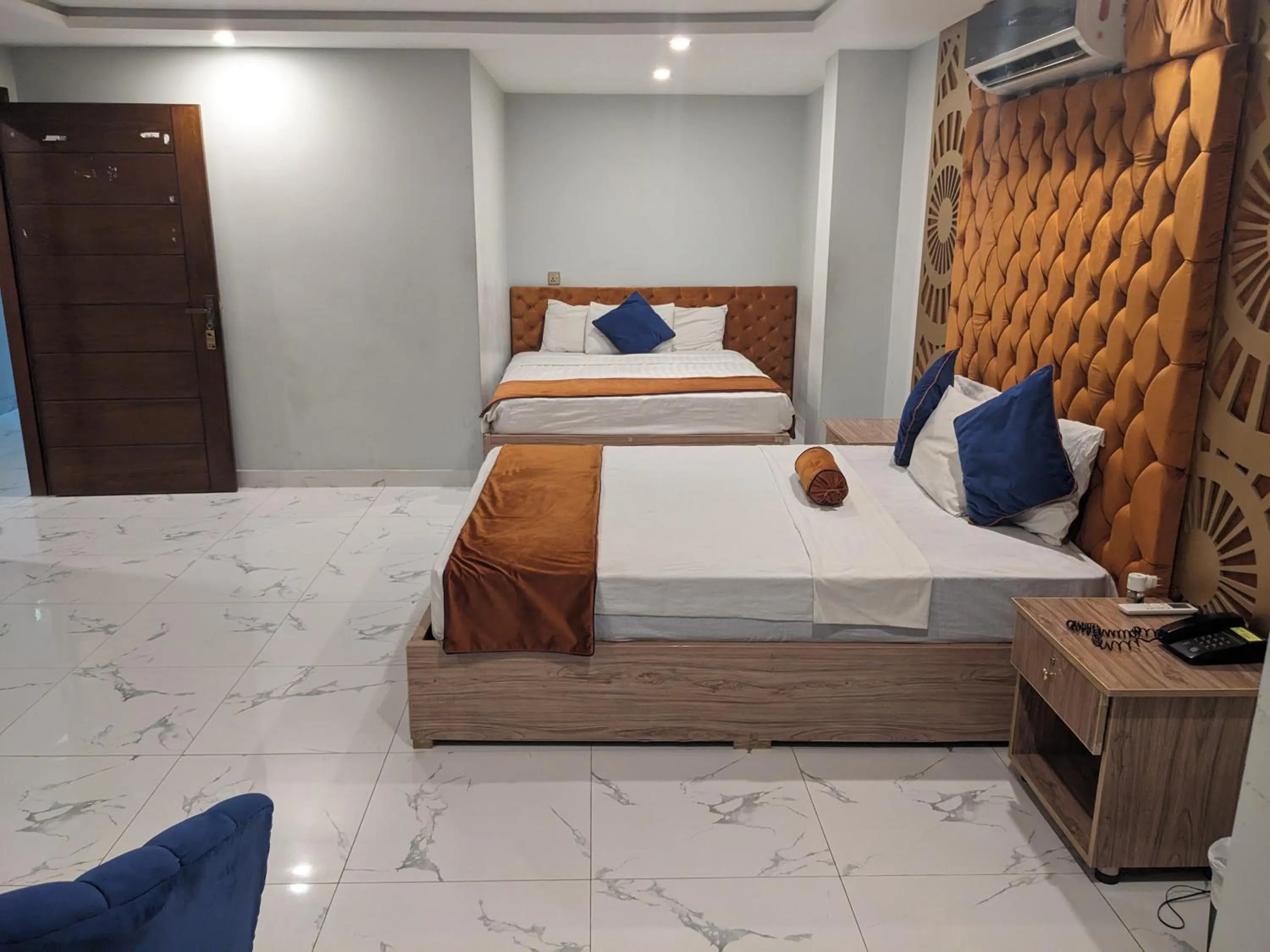 Bedroom, Bed in Nuva Hotel