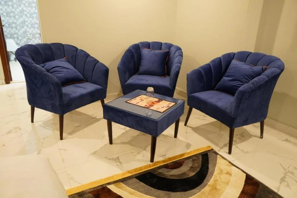 Seating area in Nuva Hotel