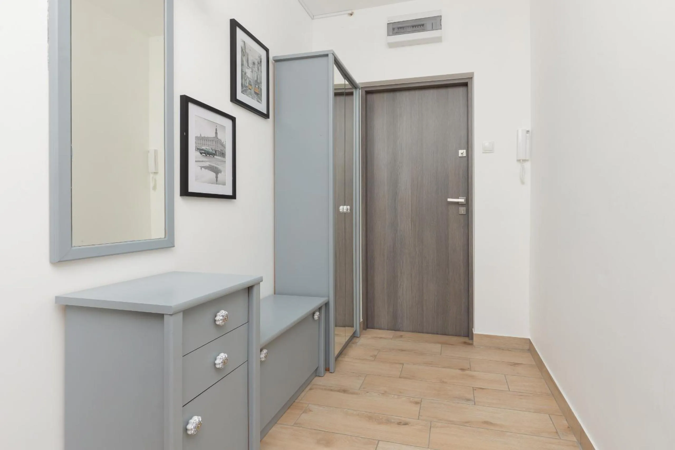 wardrobe in Kopcińskiego Bright & Spacious Apartment Warsaw Ursynów by Noclegi Renters