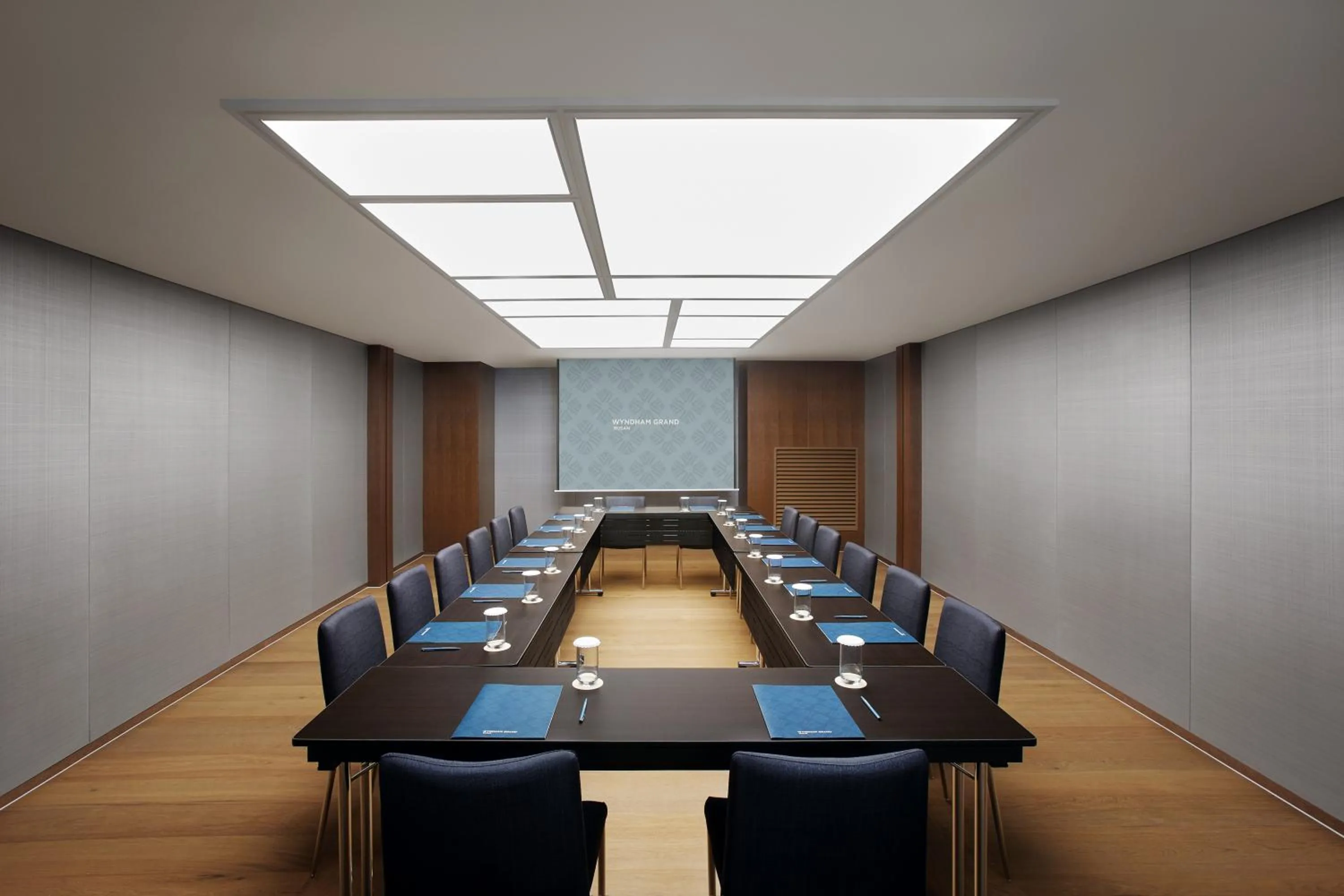 Meeting/conference room in Wyndham Grand Busan