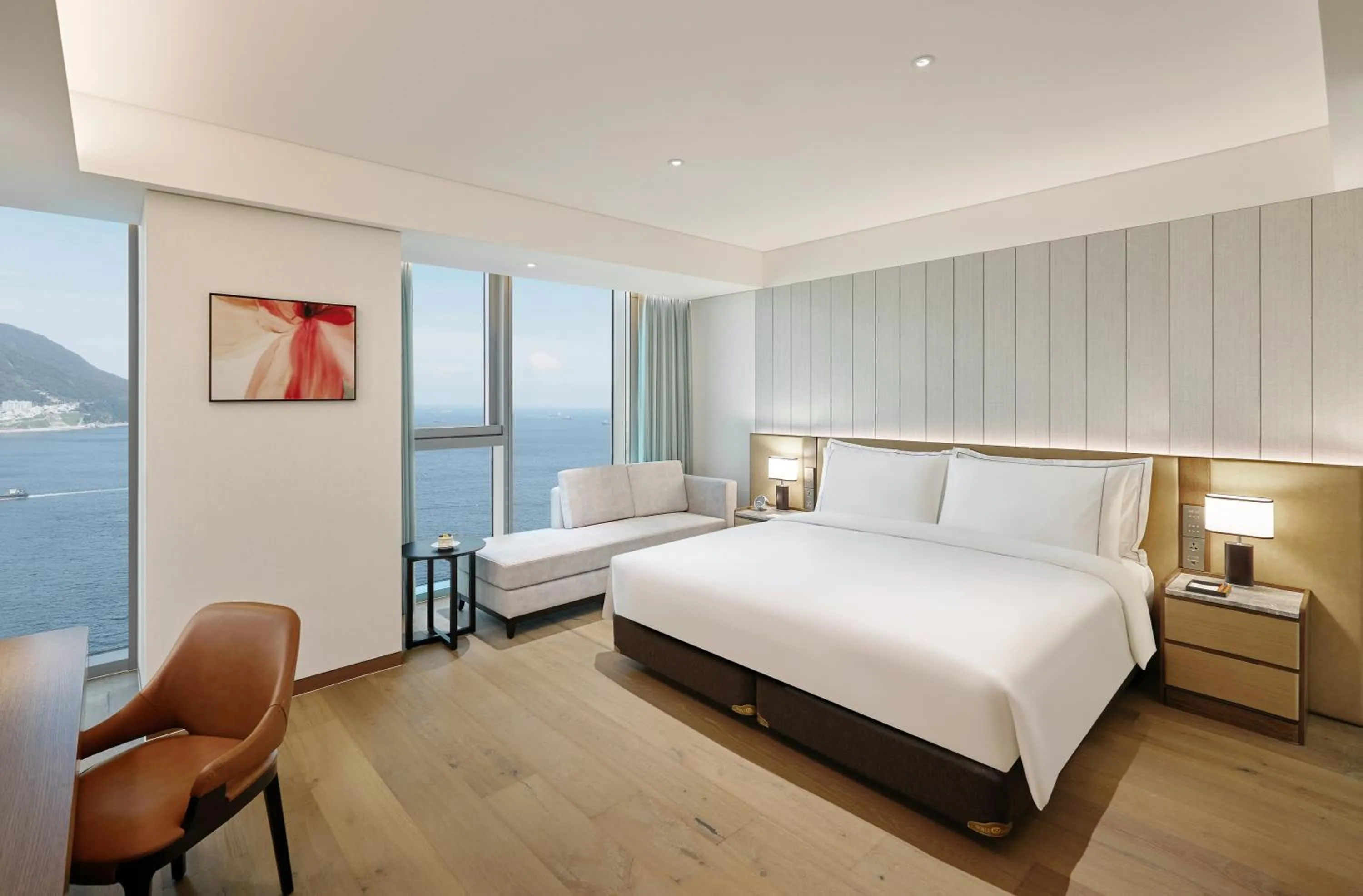 Bedroom, Bed in Wyndham Grand Busan