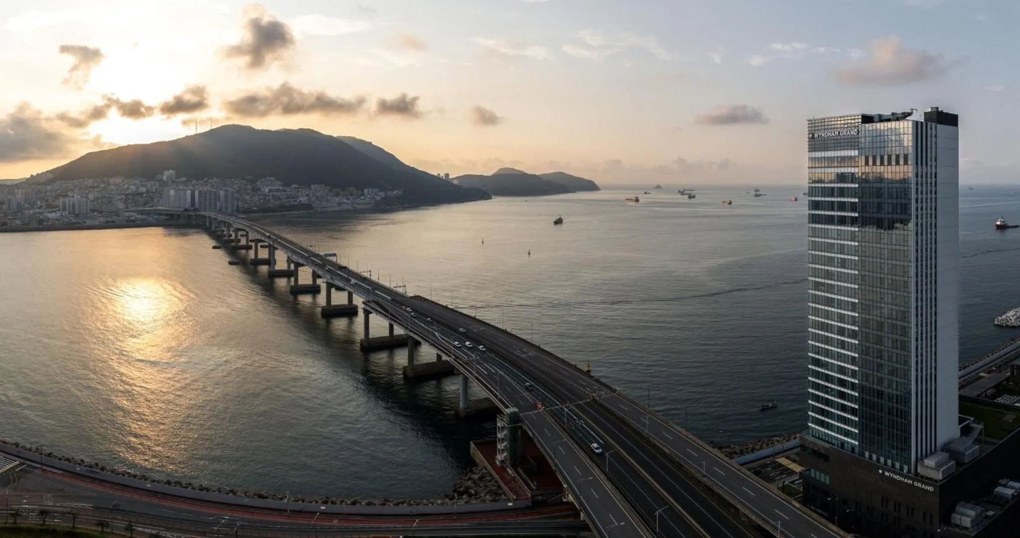 Property building in Wyndham Grand Busan