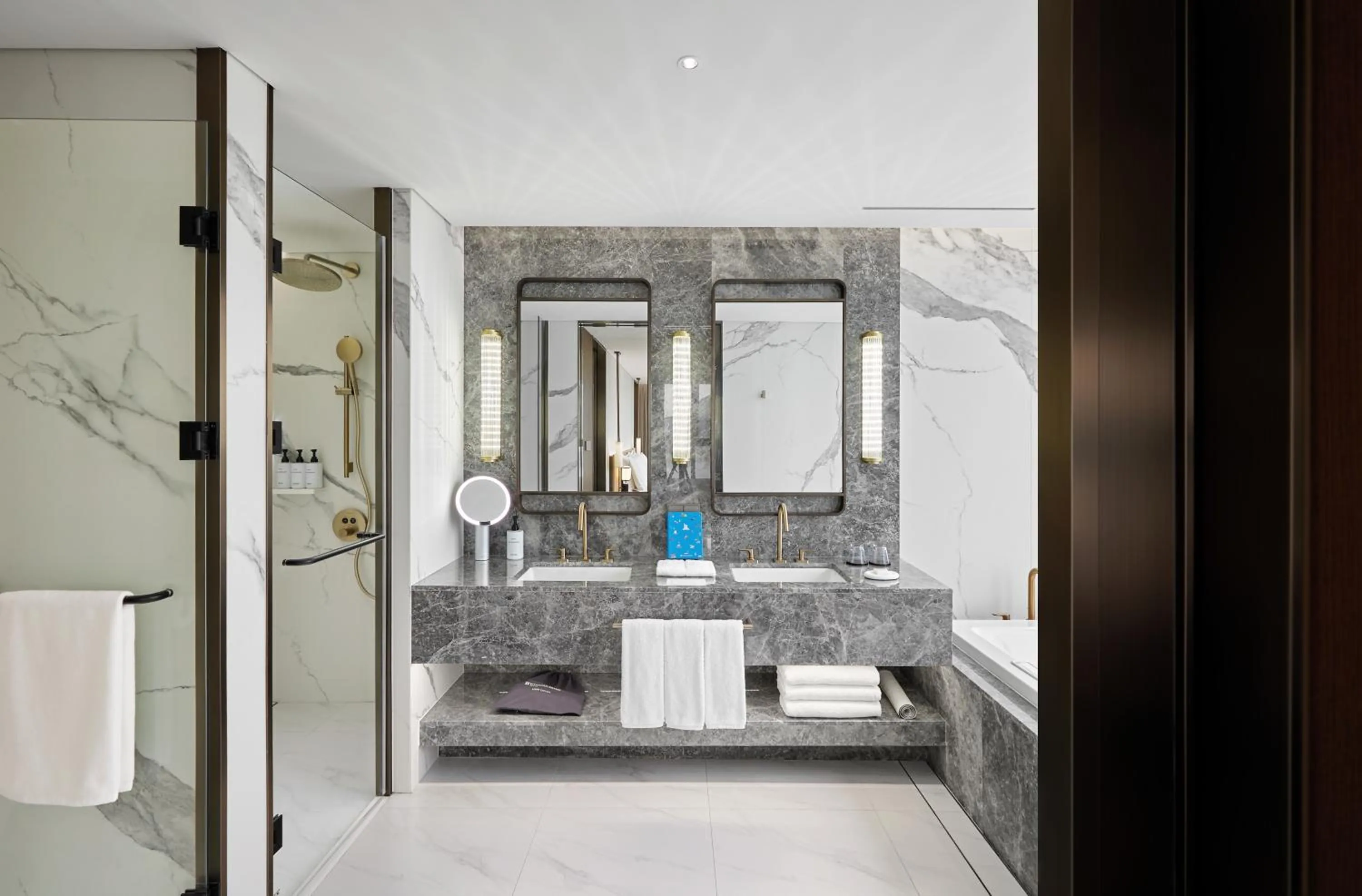 Bathroom in Wyndham Grand Busan