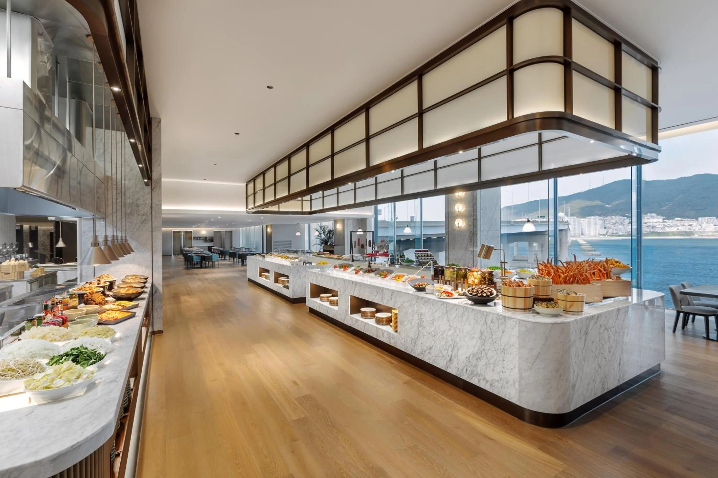 Restaurant/places to eat in Wyndham Grand Busan