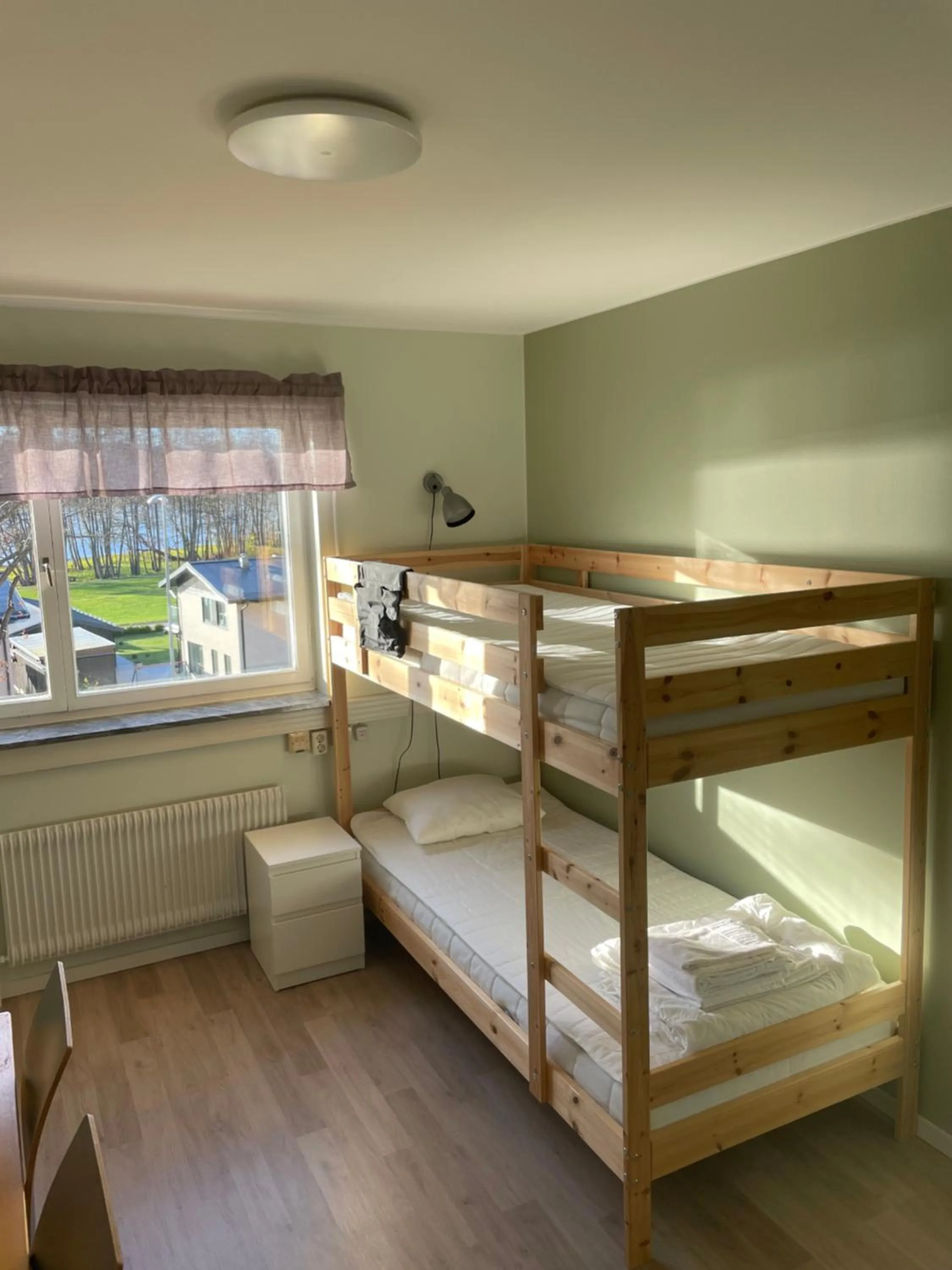 Living room, Bed in STF Sigtuna Vandrarhem