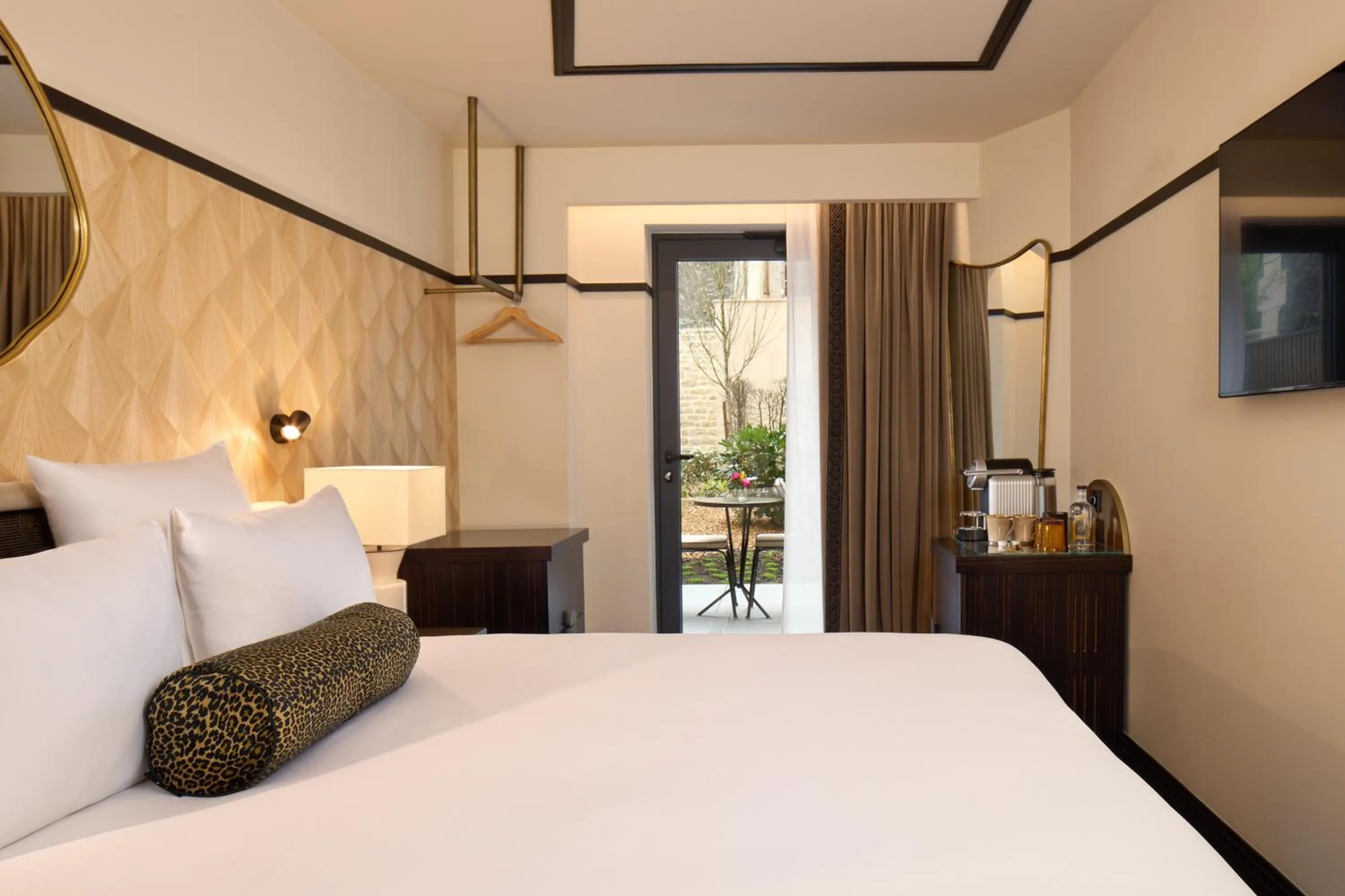 Bedroom, Bed in Maison Cassandre