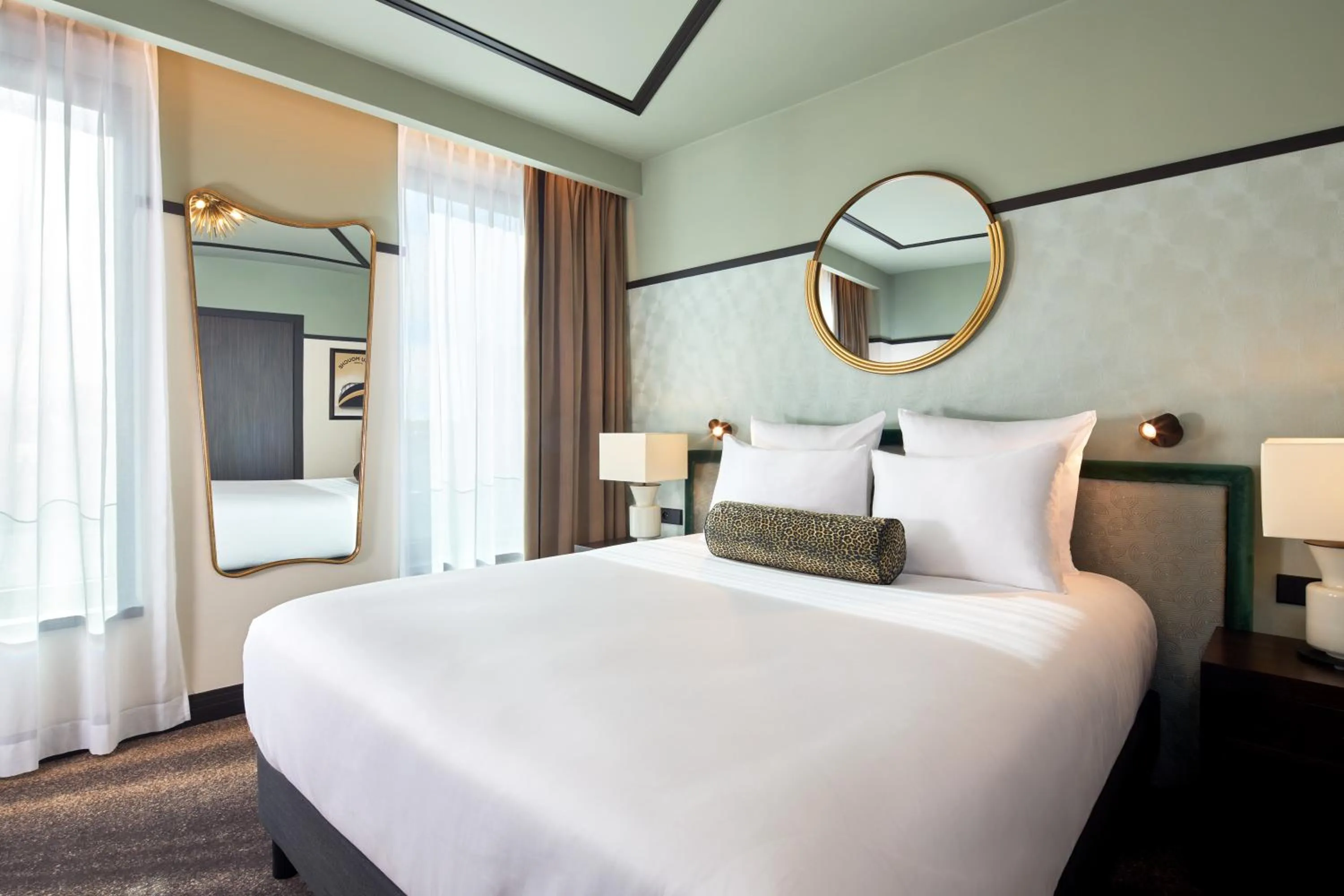 Bed in Maison Cassandre