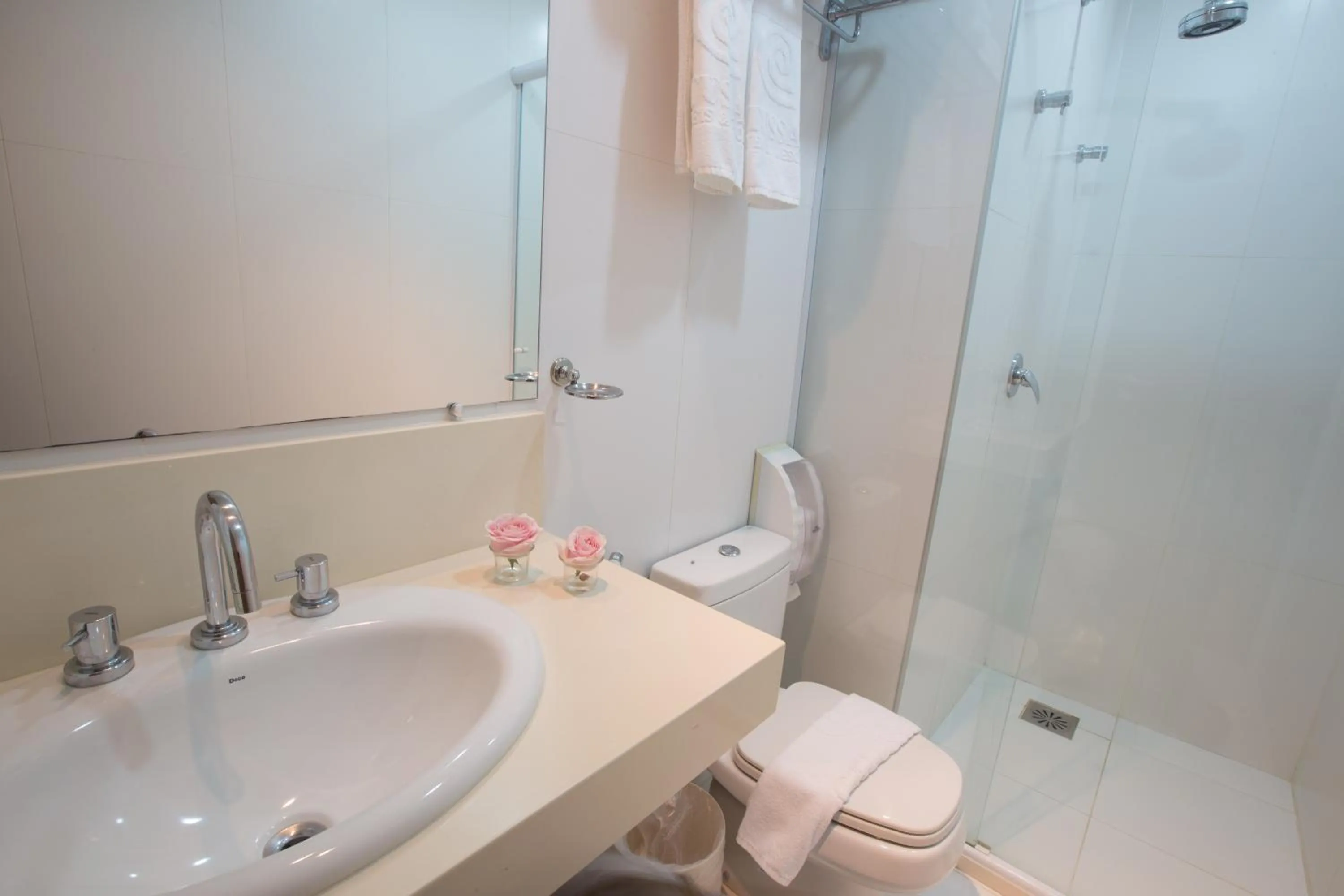 Bathroom in Catussaba Suítes Resort