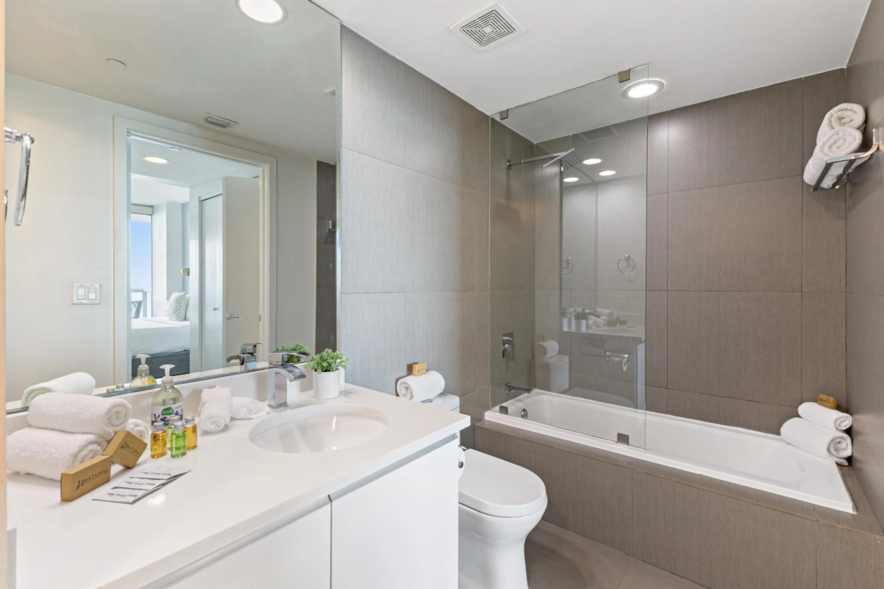 Bathroom in Dharma Home Suites Miami Beach at Monte Carlo
