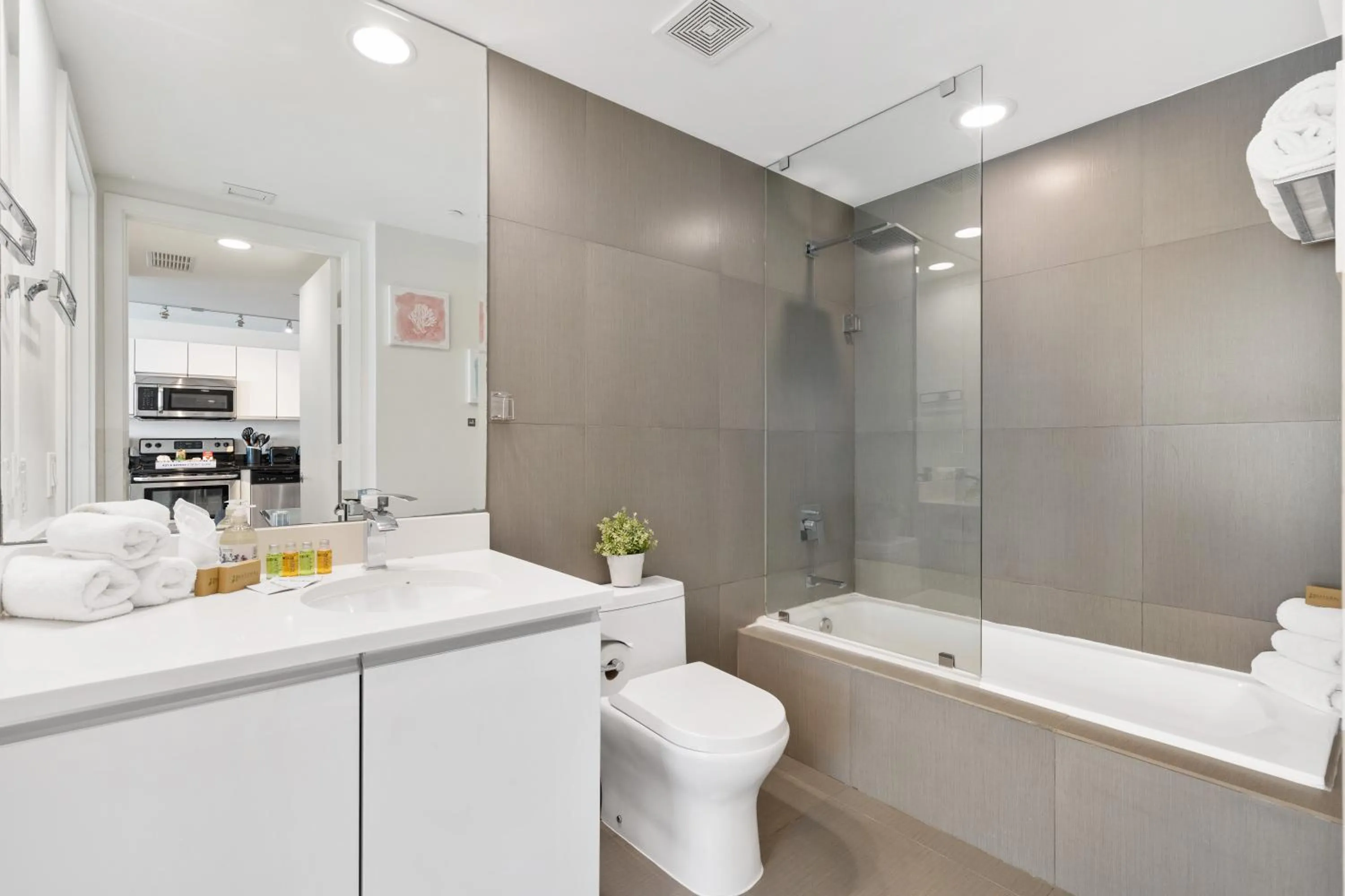 Bathroom in Dharma Home Suites Miami Beach at Monte Carlo