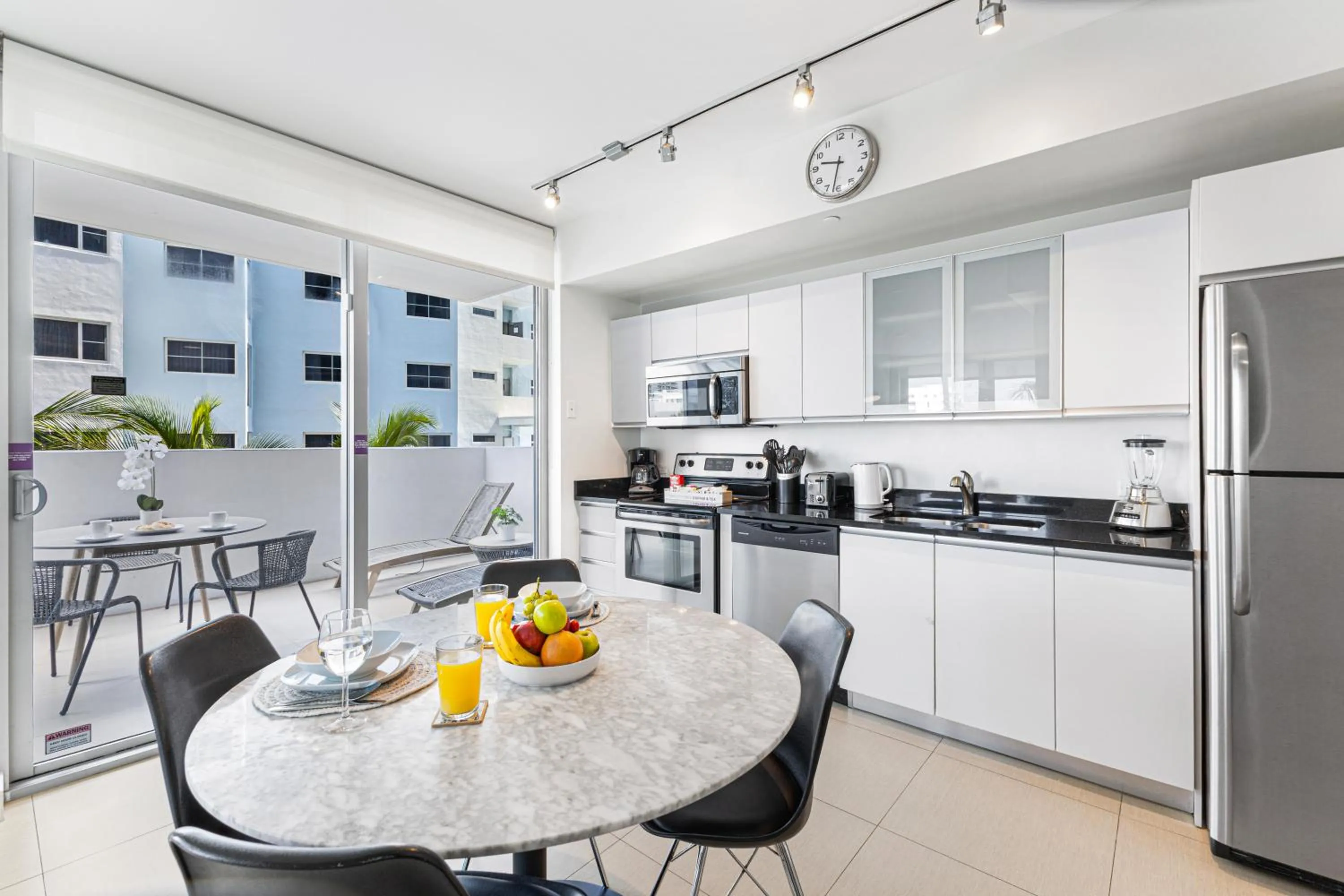 Balcony/Terrace in Dharma Home Suites Miami Beach at Monte Carlo